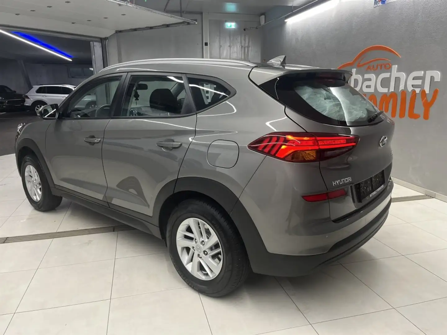 Hyundai TUCSON 1,6 GDI Level 3 Grün - 2