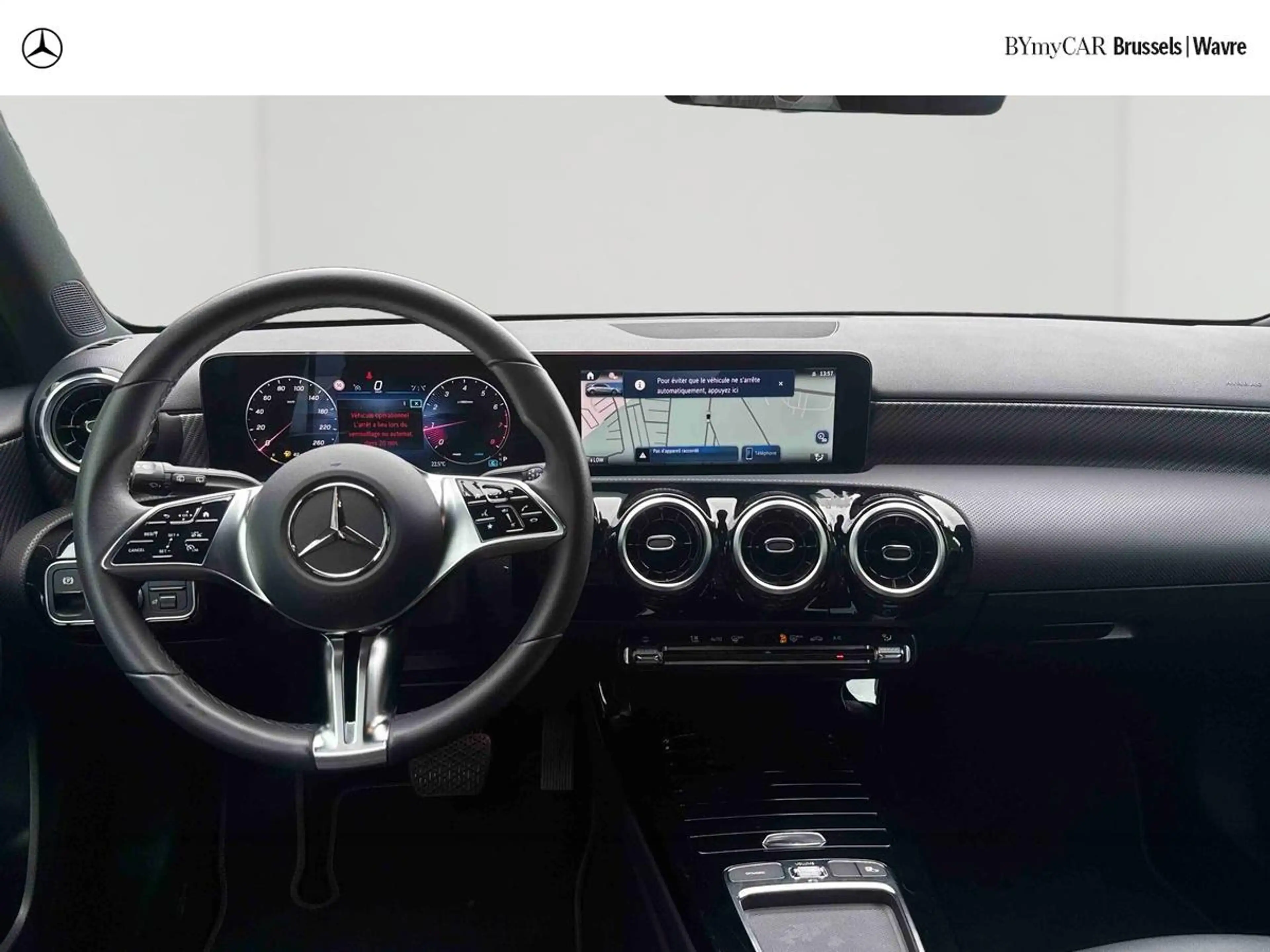 Mercedes-Benz A 180 A Luxury Line — photo 10
