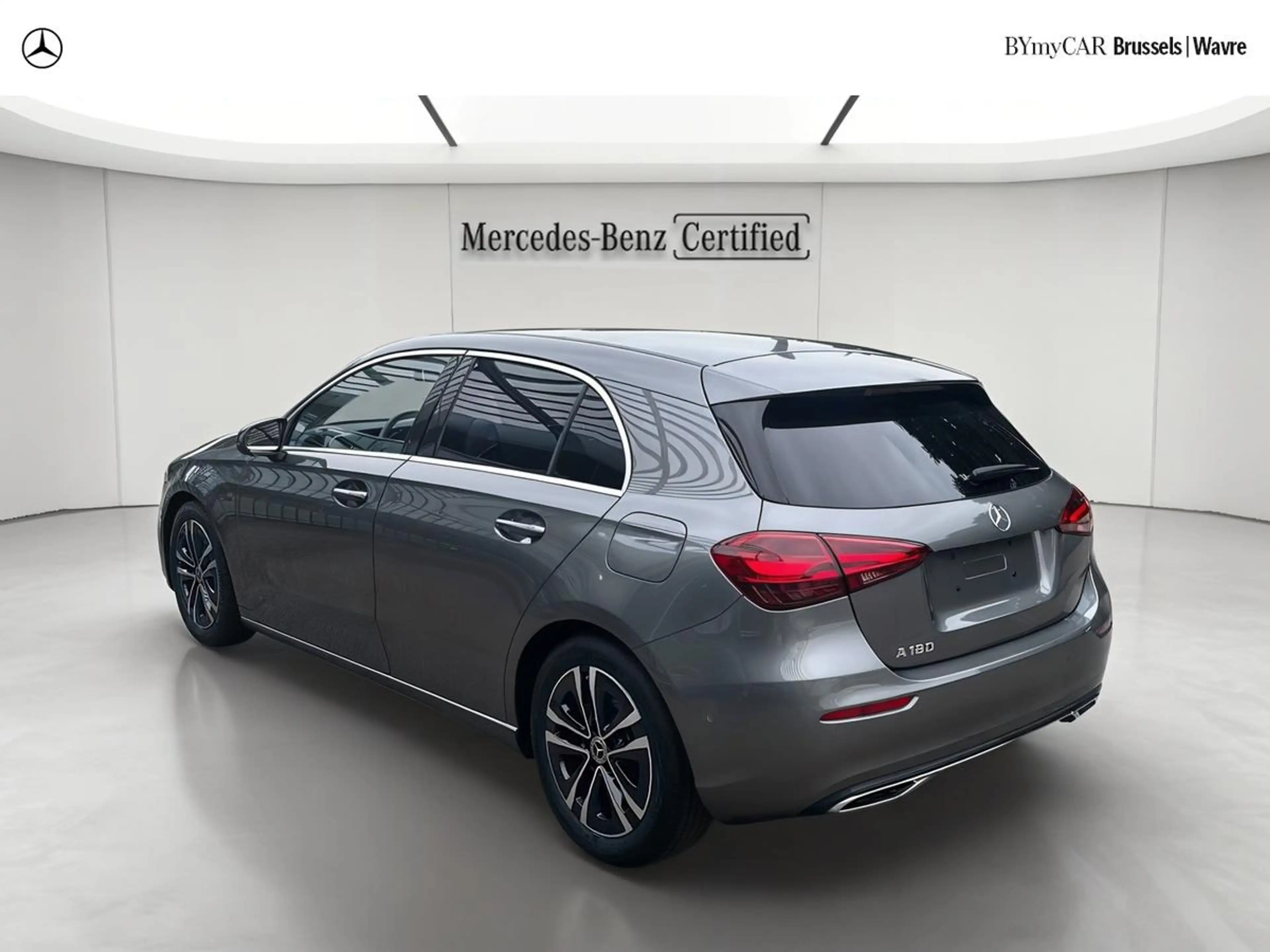 Mercedes-Benz A 180 A Luxury Line — photo 4