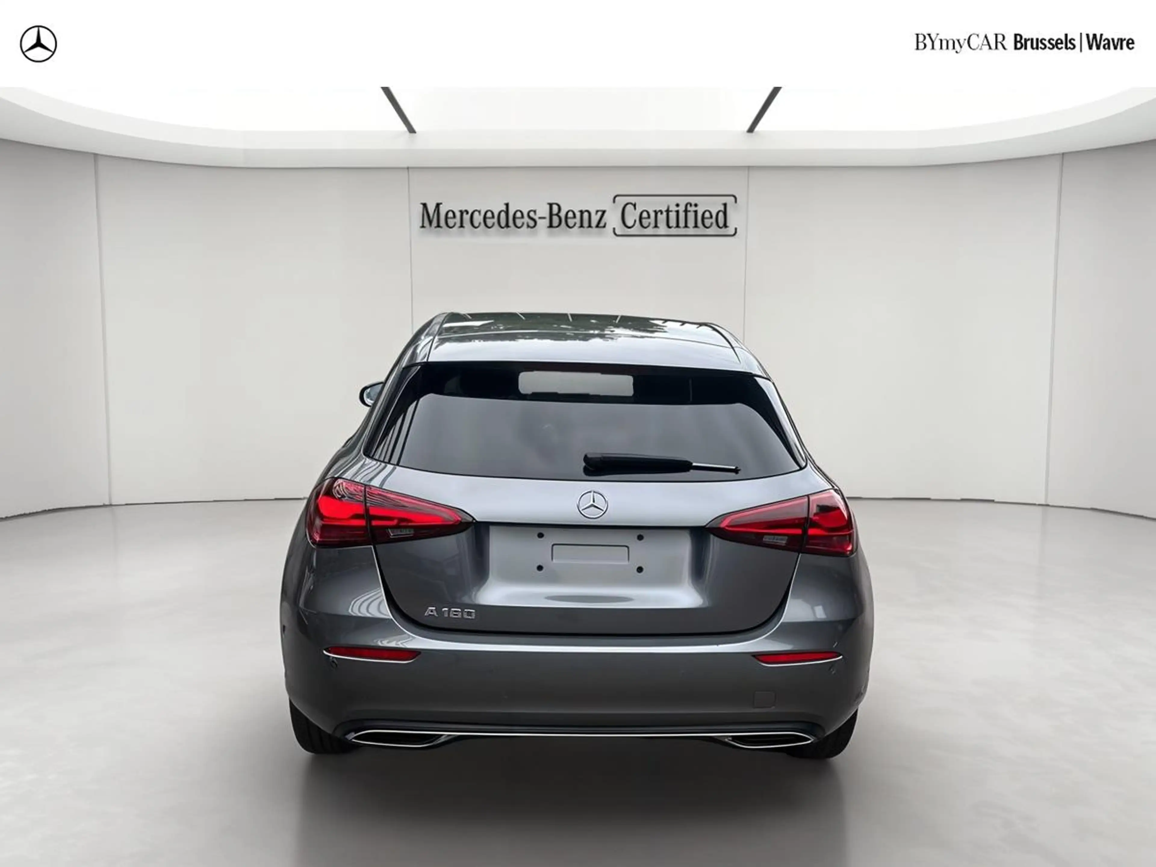 Mercedes-Benz A 180 A Luxury Line — photo 8