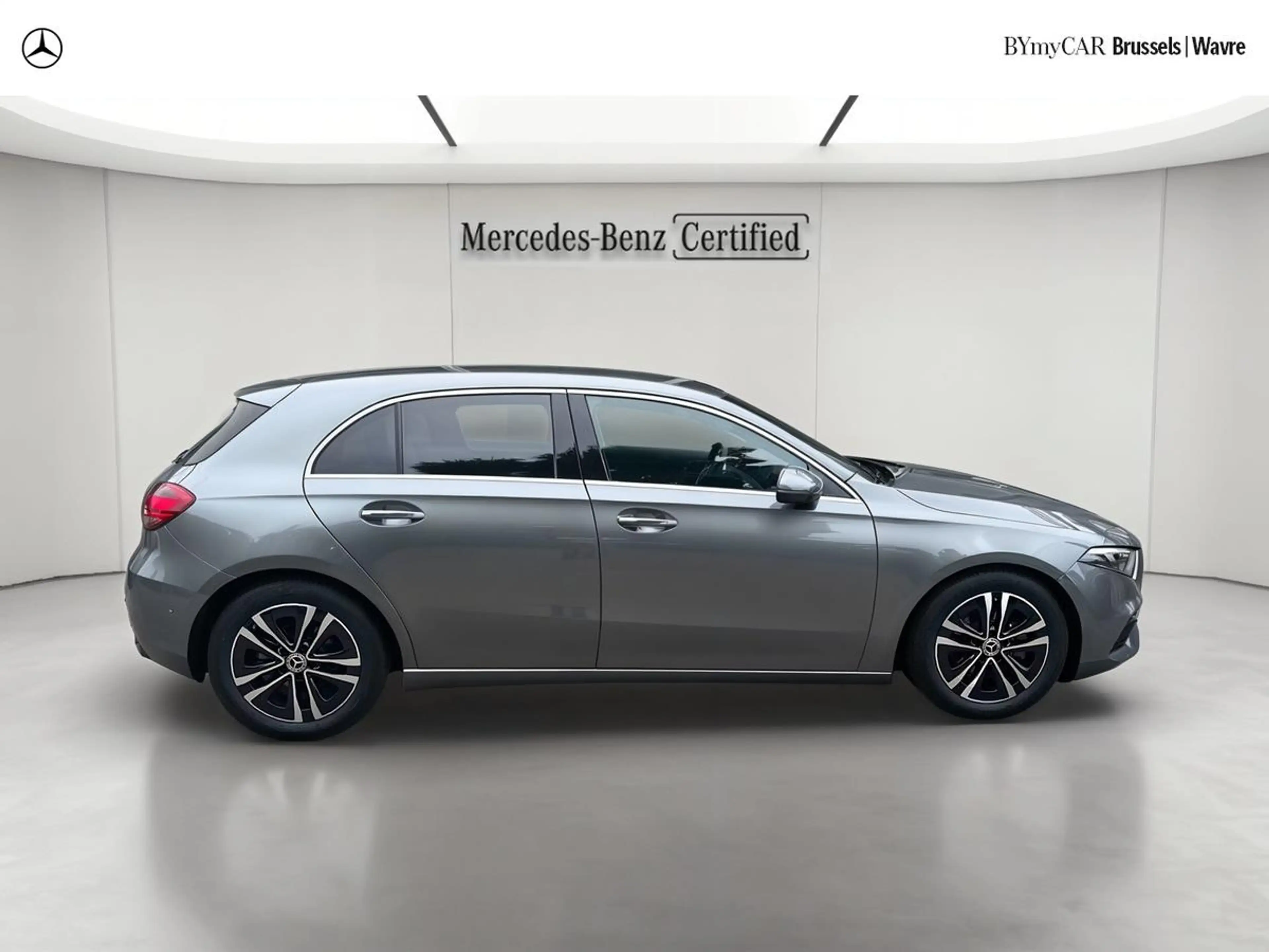 Mercedes-Benz A 180 A Luxury Line — photo 5