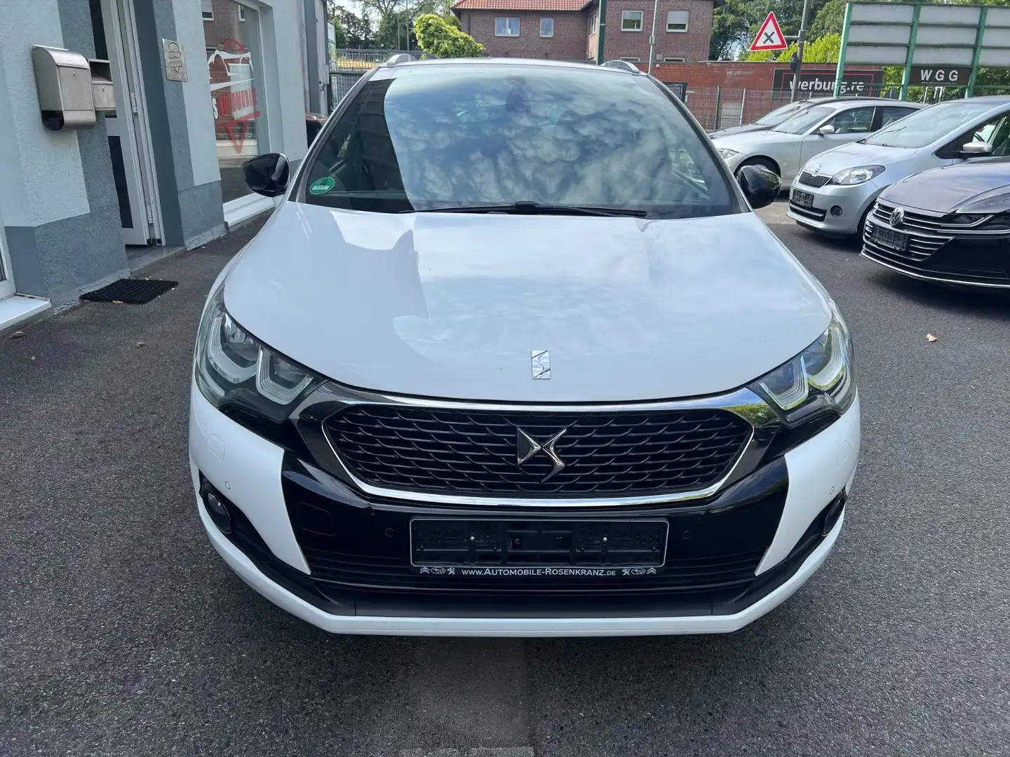 DS Automobiles DS 4 Crossback "Klimaaut."Kamera"SHZ"Alufelgen" White - 2