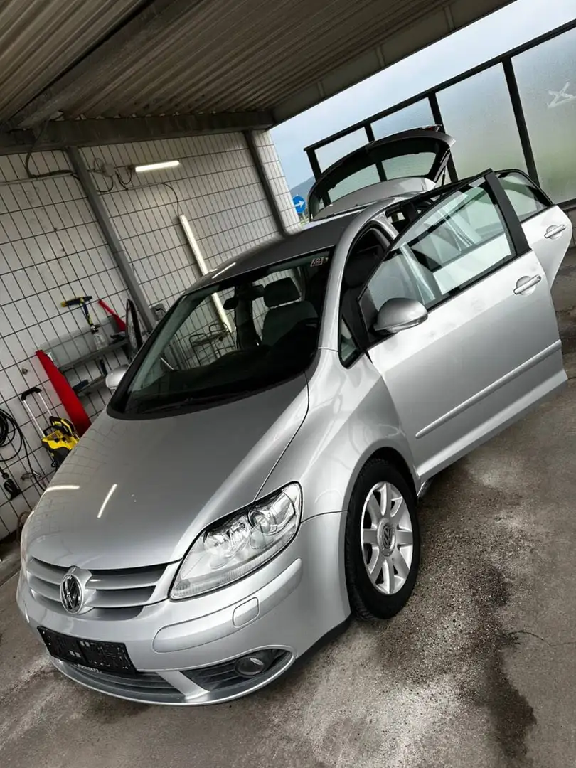 Volkswagen Golf Plus Golf Plus Sportline 2,0 TDI DPF DSG Sportline Silber - 2