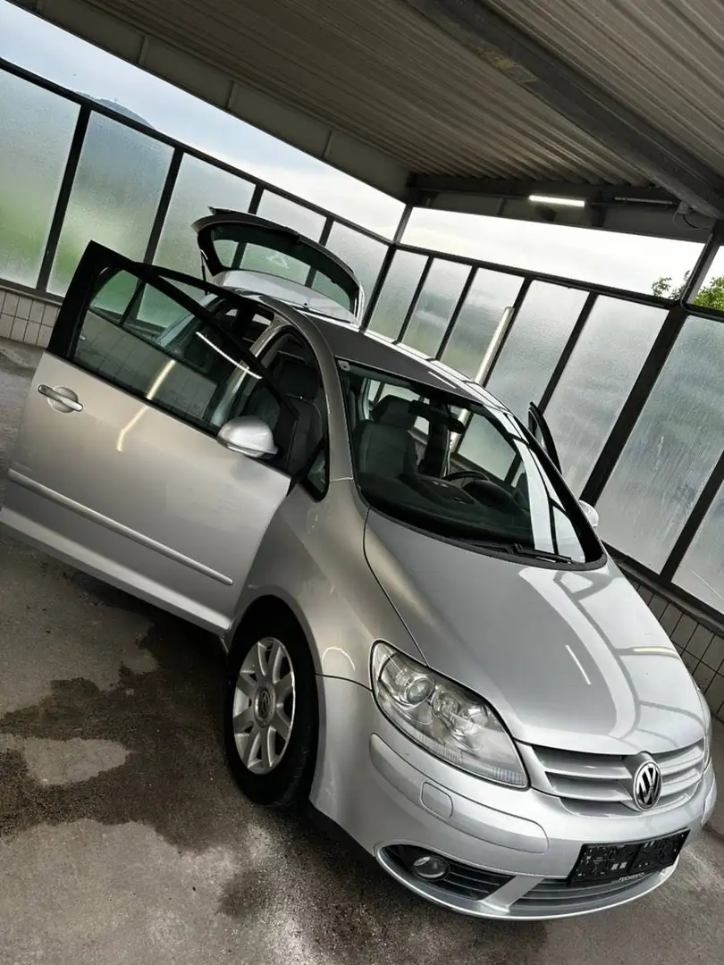 Volkswagen Golf Plus Golf Plus Sportline 2,0 TDI DPF DSG Sportline Silber - 1
