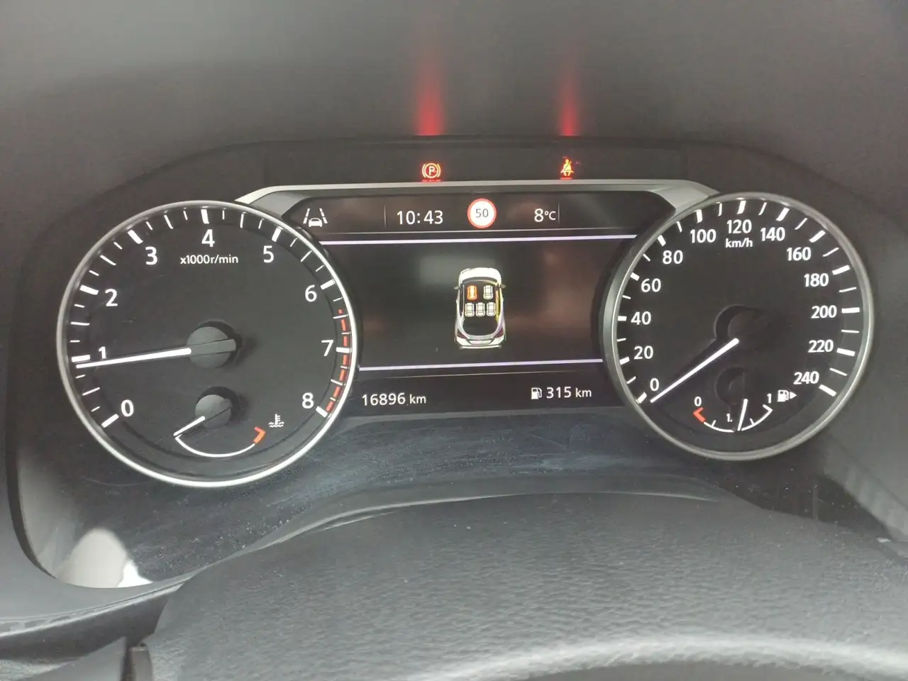 Nissan Juke 1.0 DIG-T Acenta 13