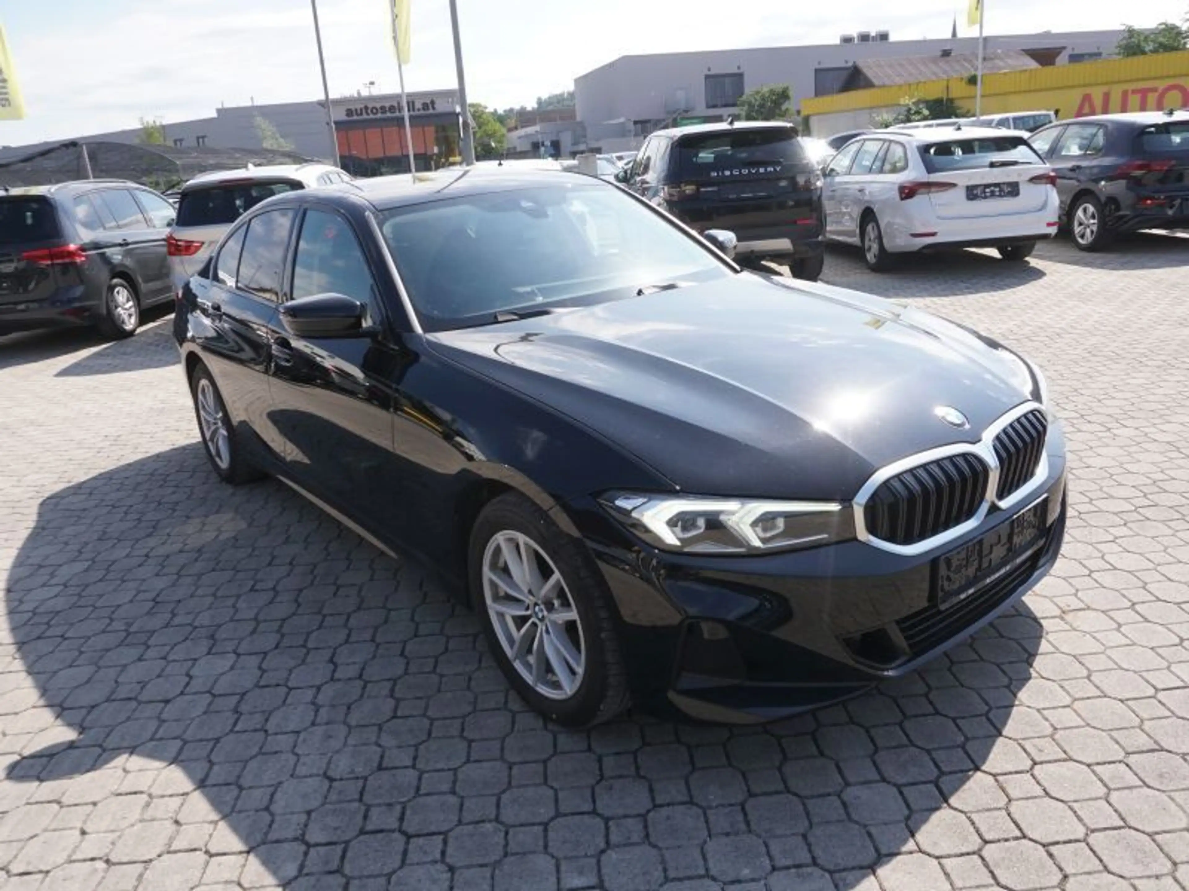 BMW 316 d Limousine Aut. *WIDESCREEN+AHV* — photo 3