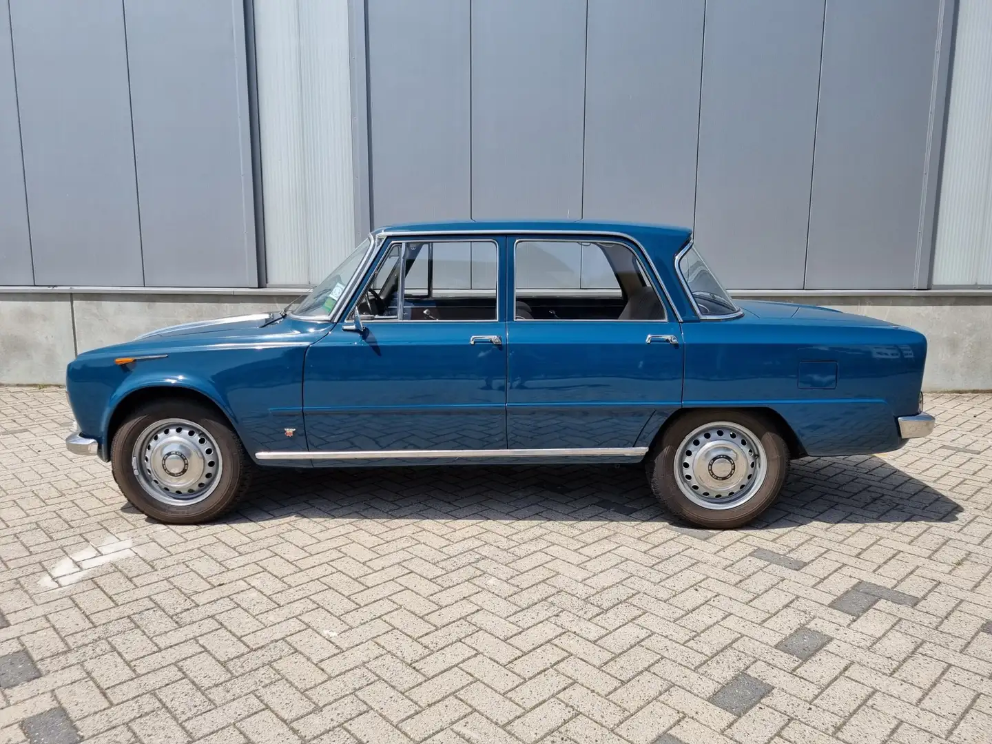 Alfa Romeo Giulia 1.6 Ti Blauw - 2