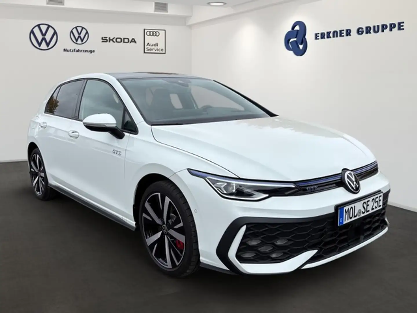 Volkswagen Golf VIII 1.5 TSI eHybrid GTE AHK+DCC+STDHZ+WR++ Weiß - 2