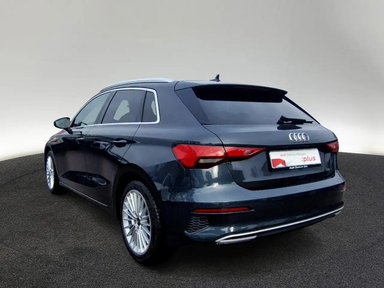 Audi A3 advanced 35 TDI S-Line LED NAVI SHZ 3