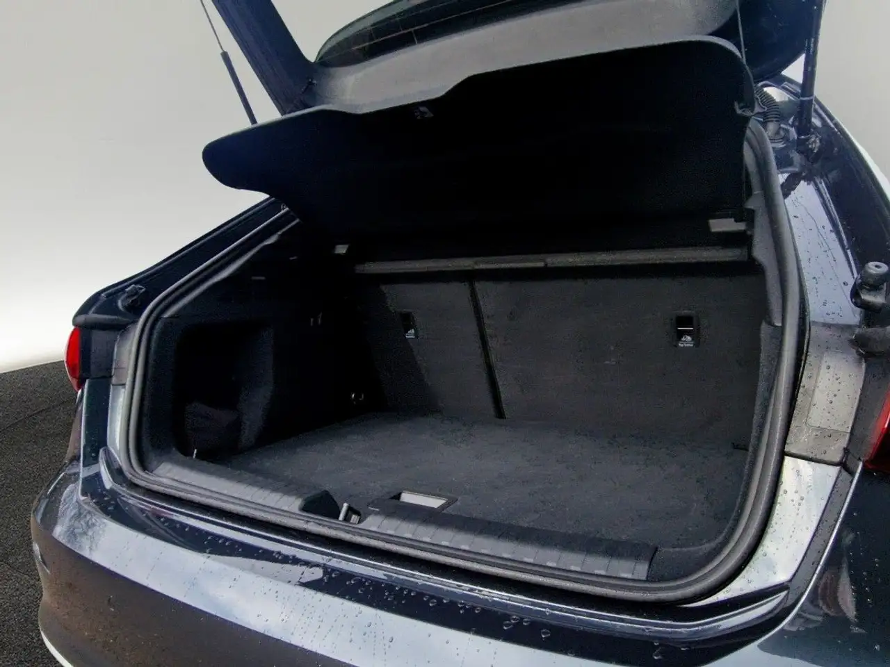 Audi A3 advanced 35 TDI S-Line LED NAVI SHZ 6