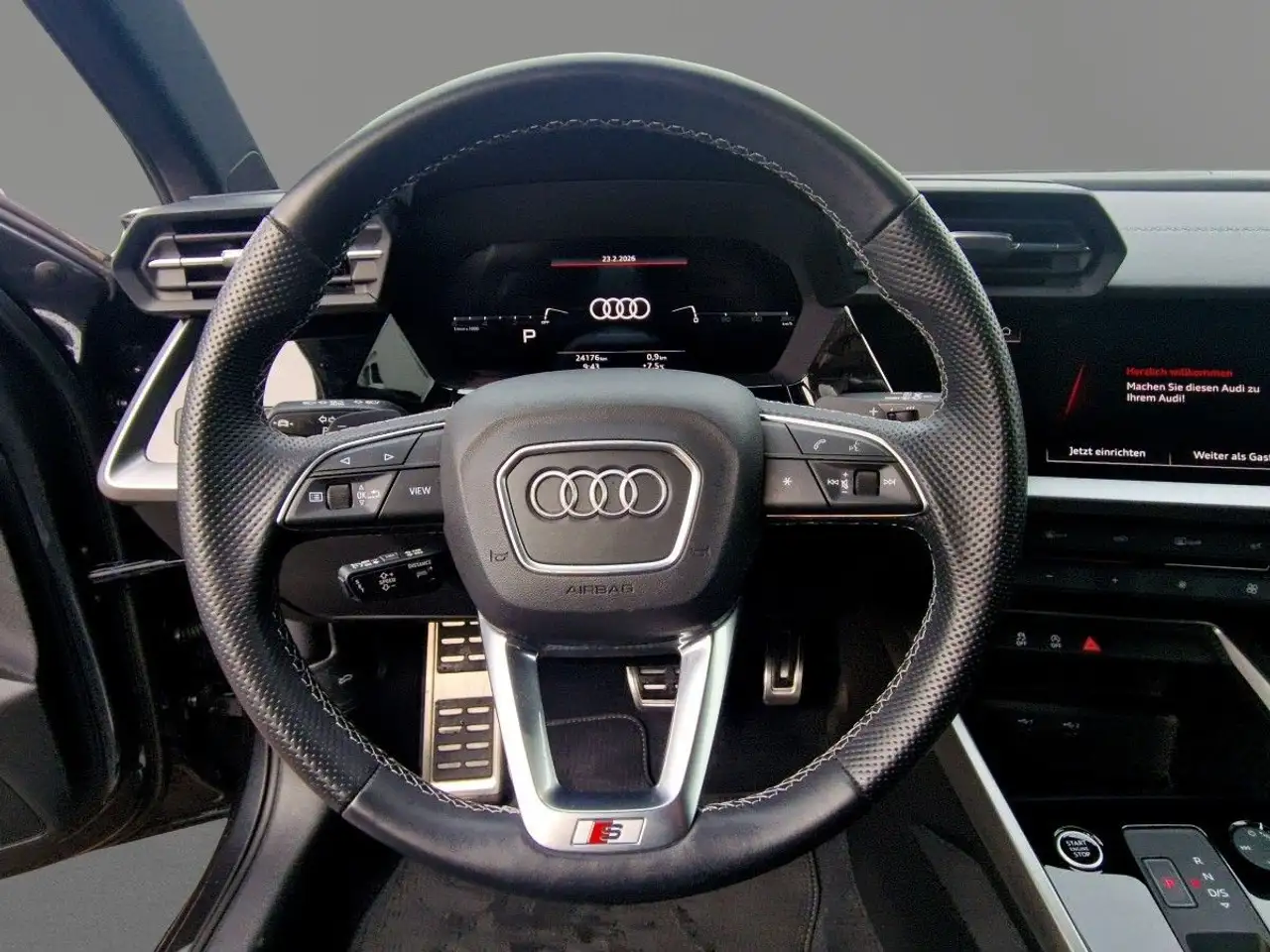 Audi A3 advanced 35 TDI S-Line LED NAVI SHZ 10