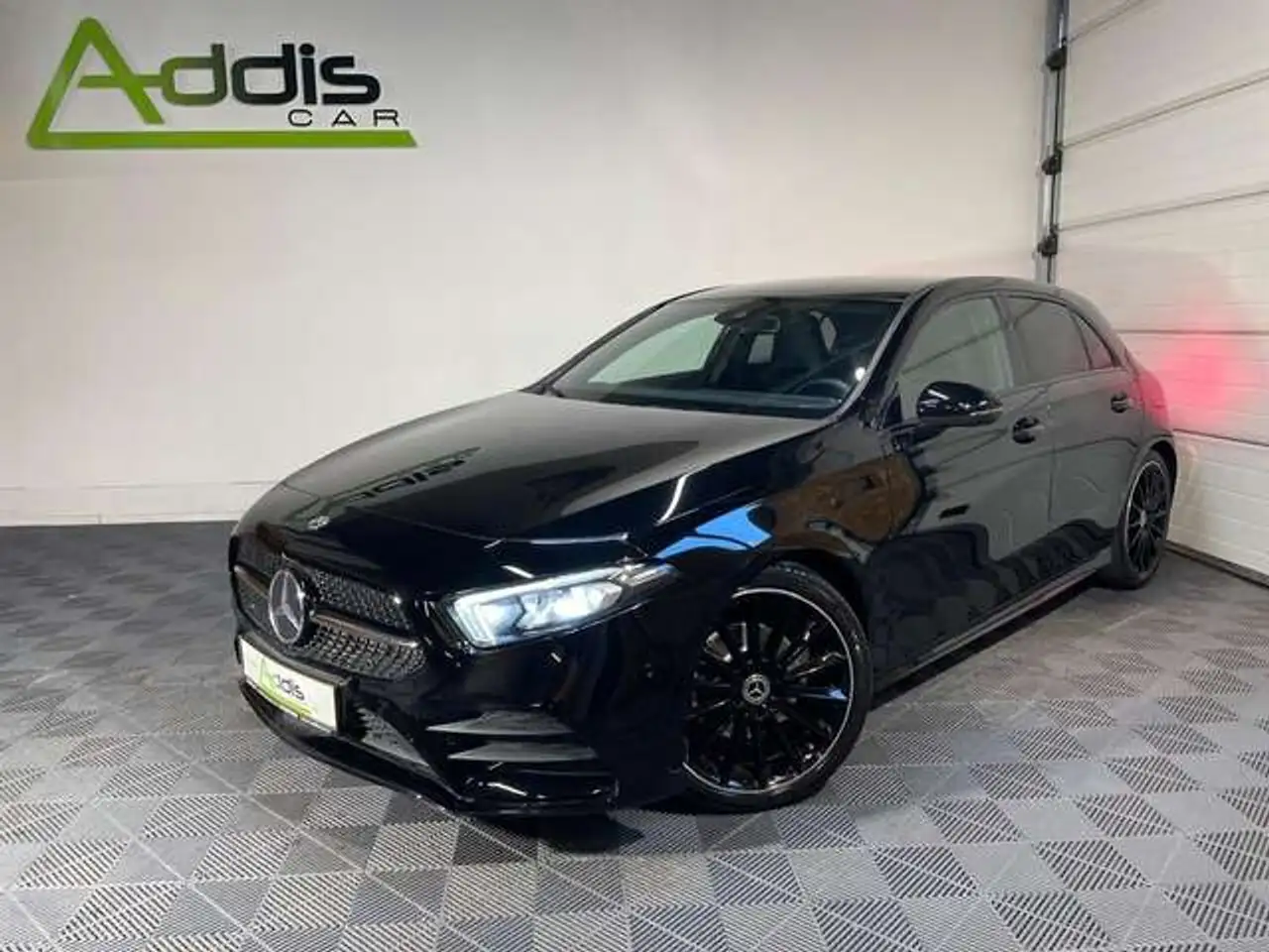 Mercedes-Benz A 180