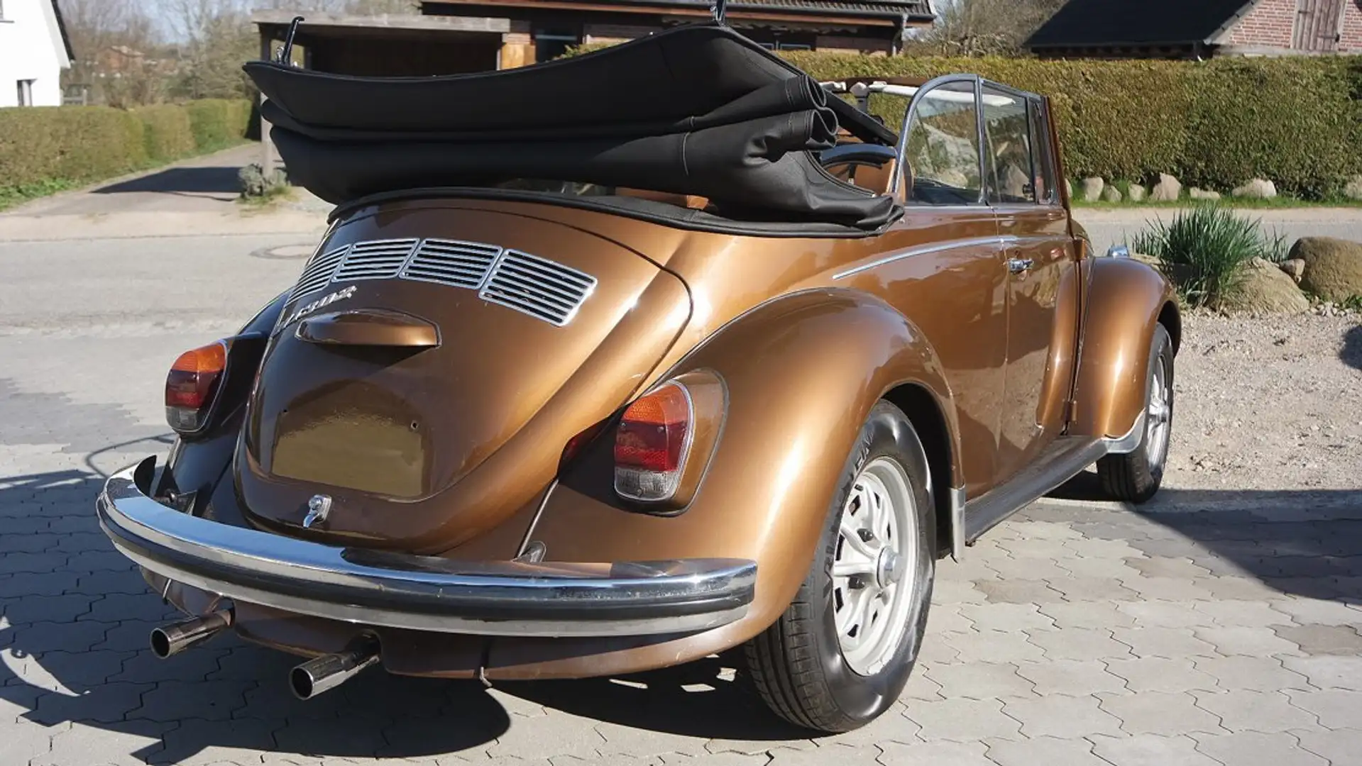 Volkswagen Käfer Cabrio 1302 LS* Oldie 1972* Ledersitze* Tüv neu Коричневий - 2