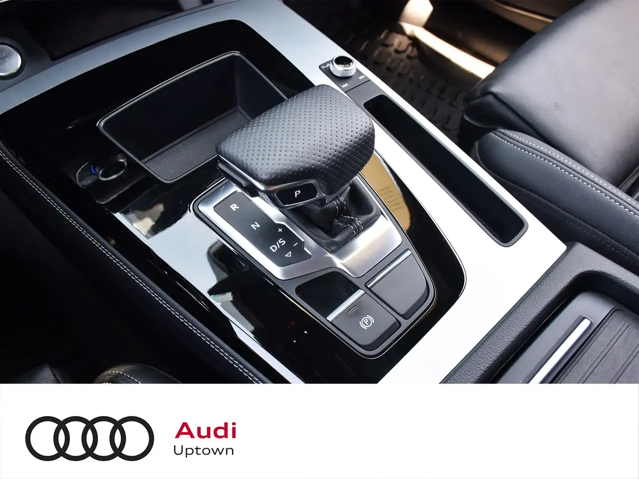 Audi Q5 снимка Audi Q5