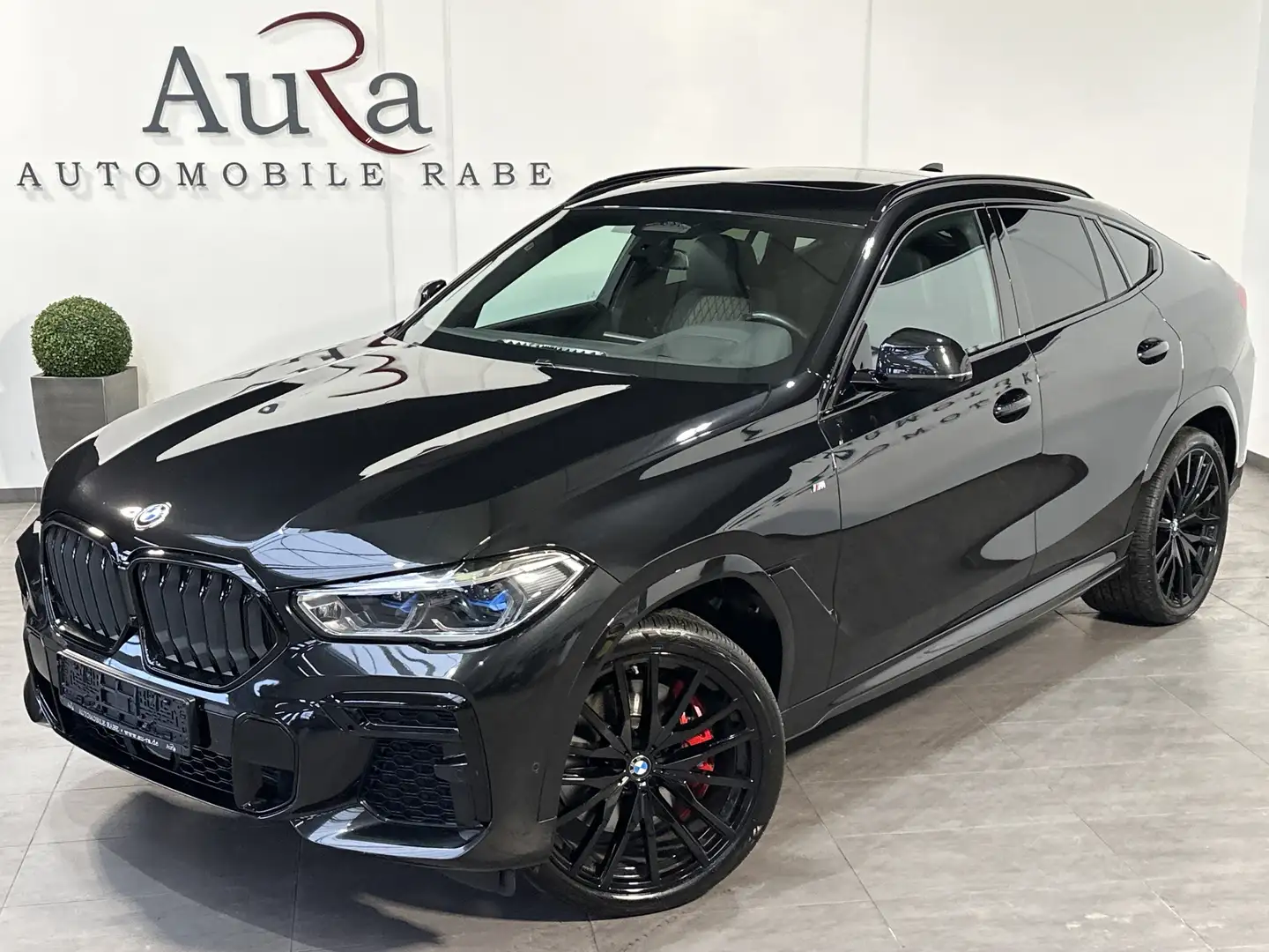 BMW X6 xDrive40d M-Sport NAV+LASER+AHK+PANO+HEAD-UP Schwarz - 1