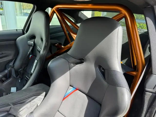 BMW M4 view 12