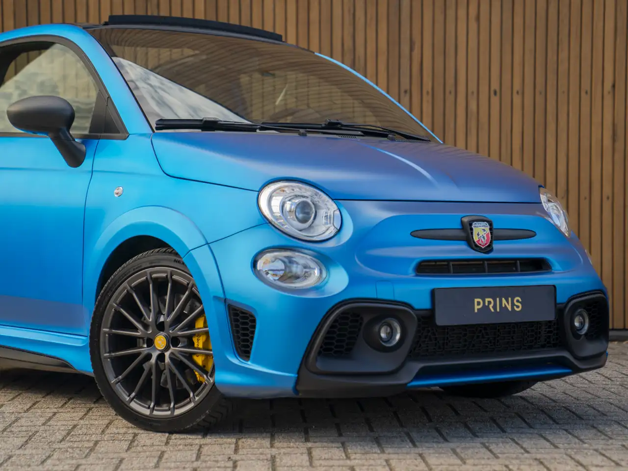 Abarth 595C 2022 — фото 21