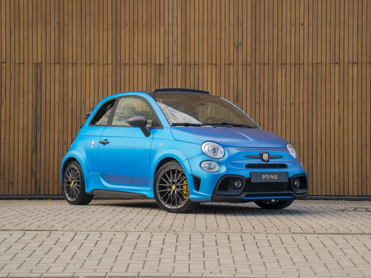 Abarth 595C 2022