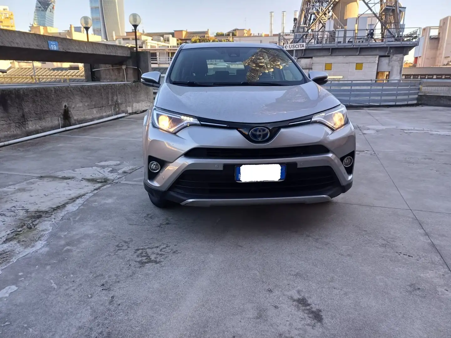 Toyota RAV 4 2.5 Hybrid 2WD Grigio - 2