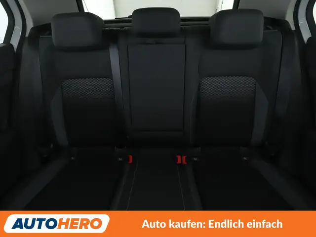 Volkswagen Golf view 15