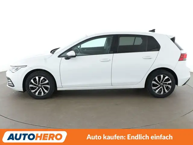 Volkswagen Golf view 3