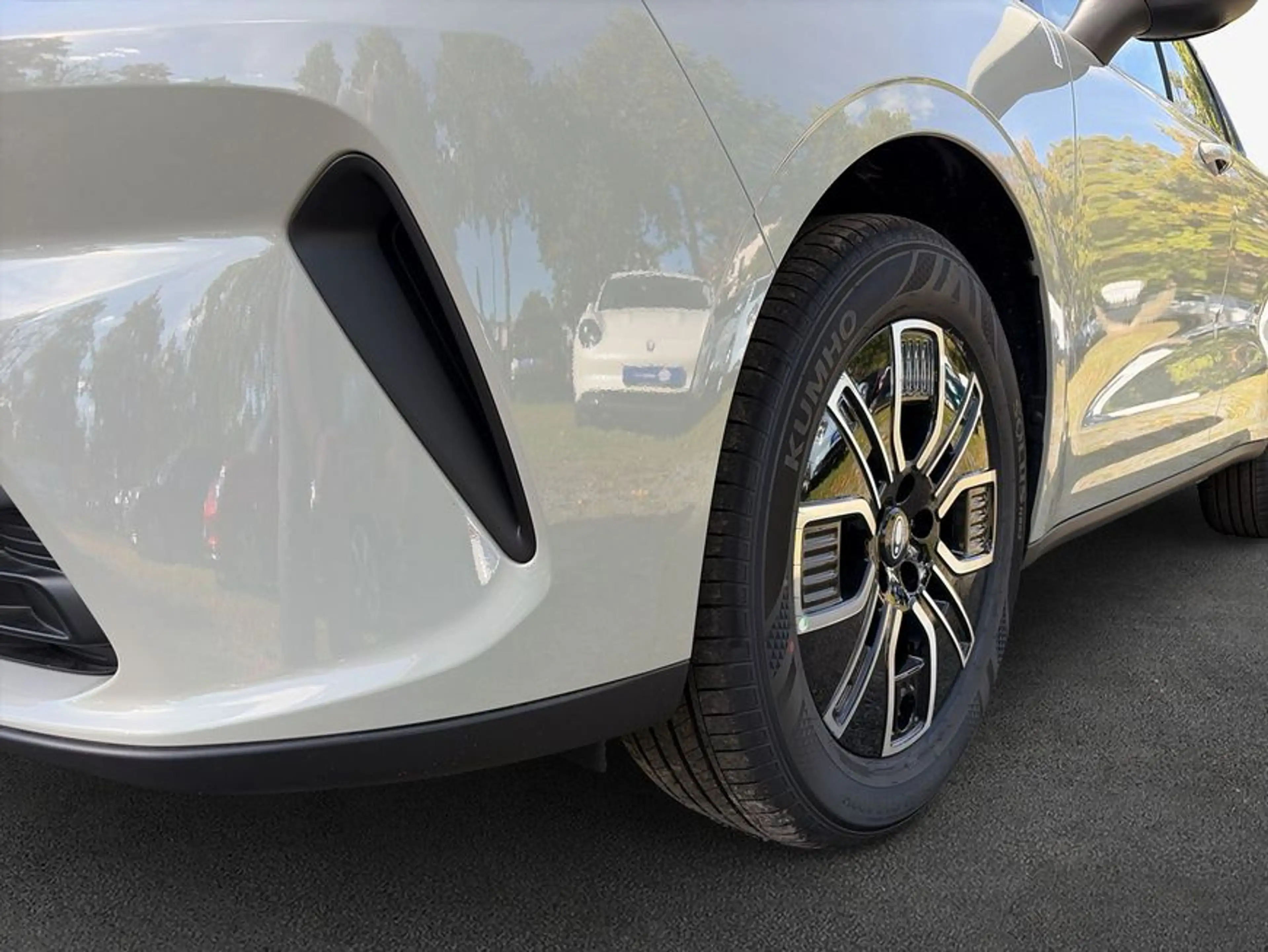 GWM Others Ora 05 Voll Hybrid 223PS Premium — photo 6