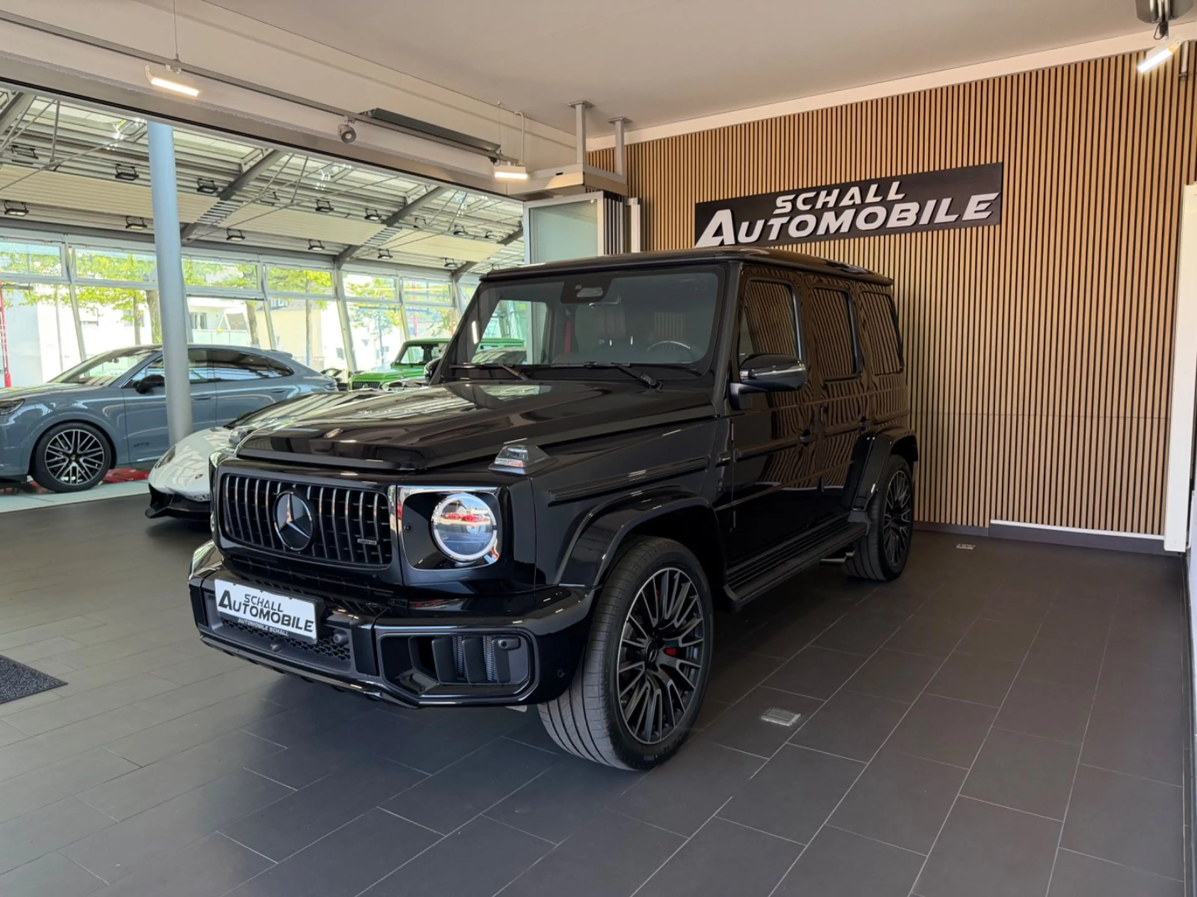 Mercedes-Benz G 63 AMG *A22/Prod.26/3xTV/STDHZG/TRACK-PACK*