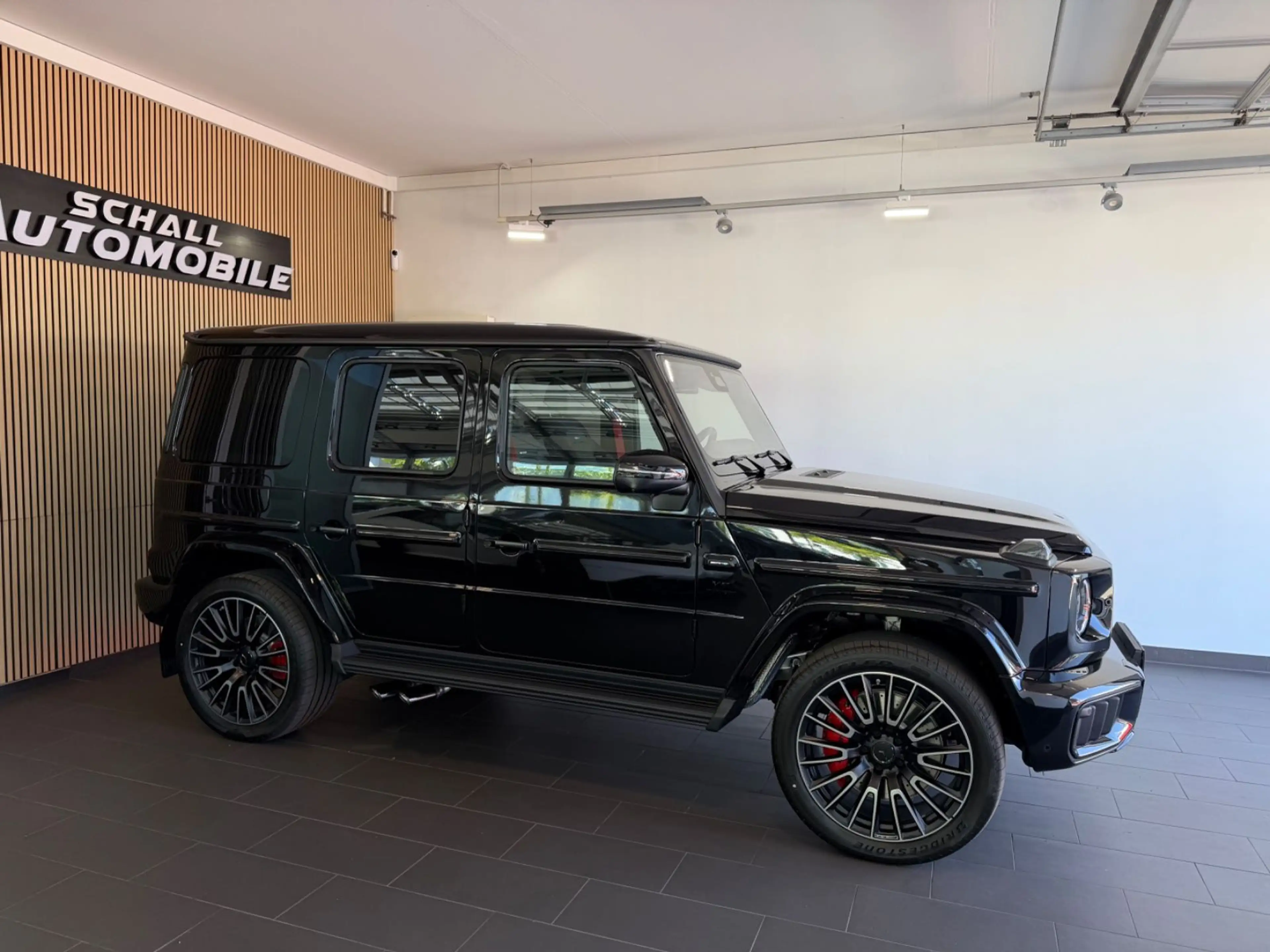 Mercedes-Benz G 63 AMG *A22/Prod.26/3xTV/STDHZG/TRACK-PACK* — photo 4
