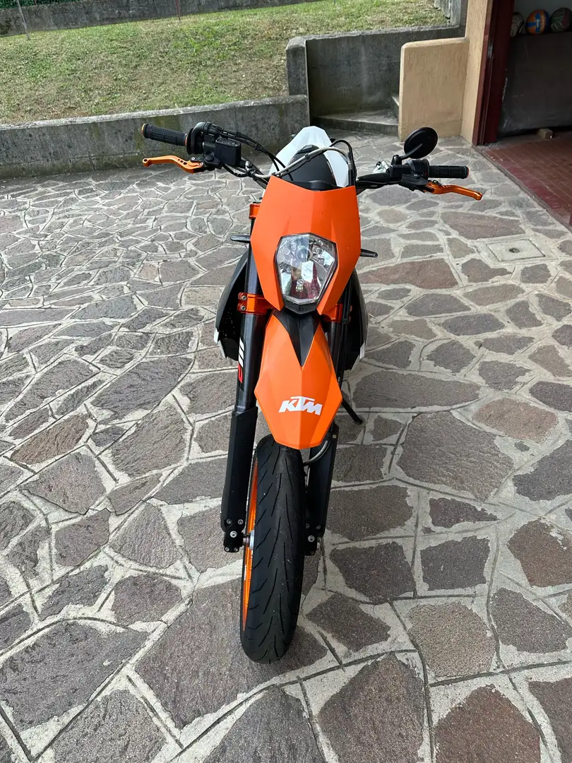 KTM 690 SMC R - 2