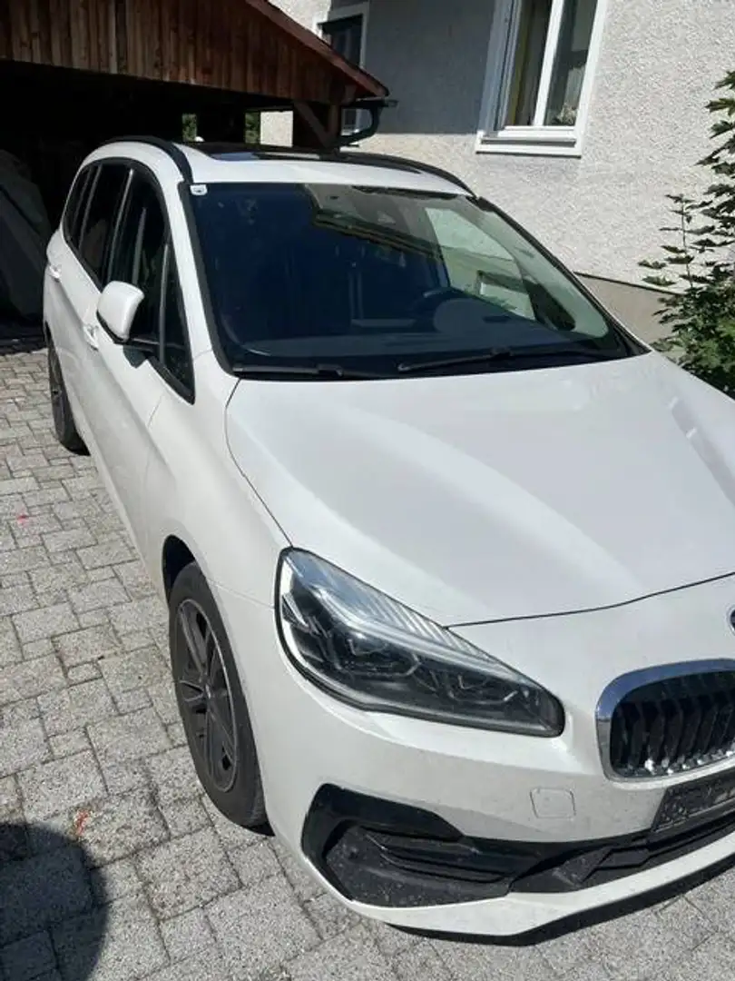 BMW 220 220d xDrive Gran Tourer Aut. Weiß - 2