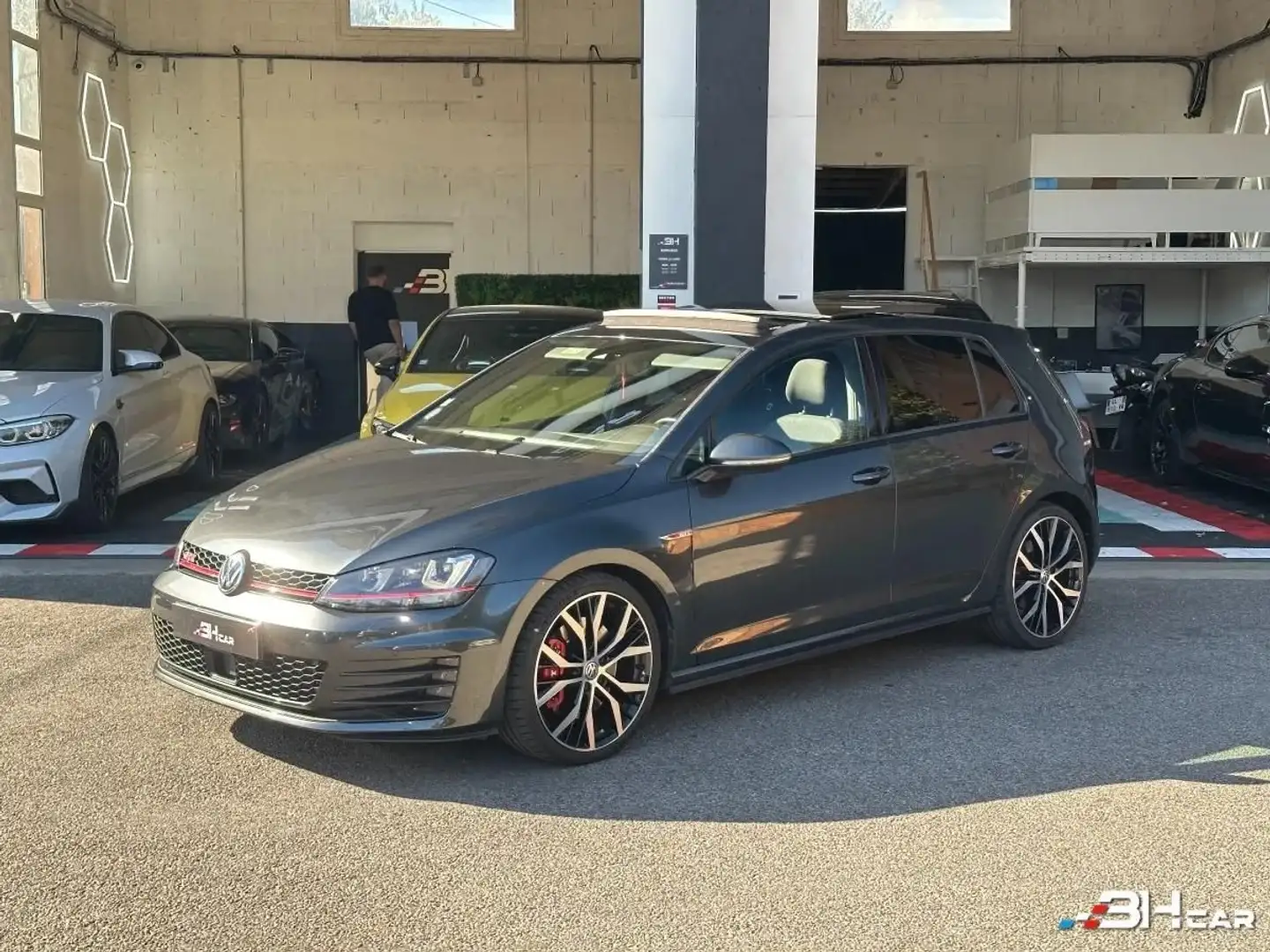 Volkswagen Golf 7 GTI PERFORMANCE 230CV DSG 6/ TOIT OUVRANT Grijs - 1