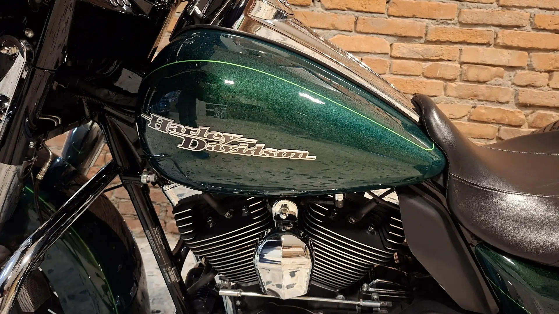 Harley-Davidson Street Glide Special Verde - 1