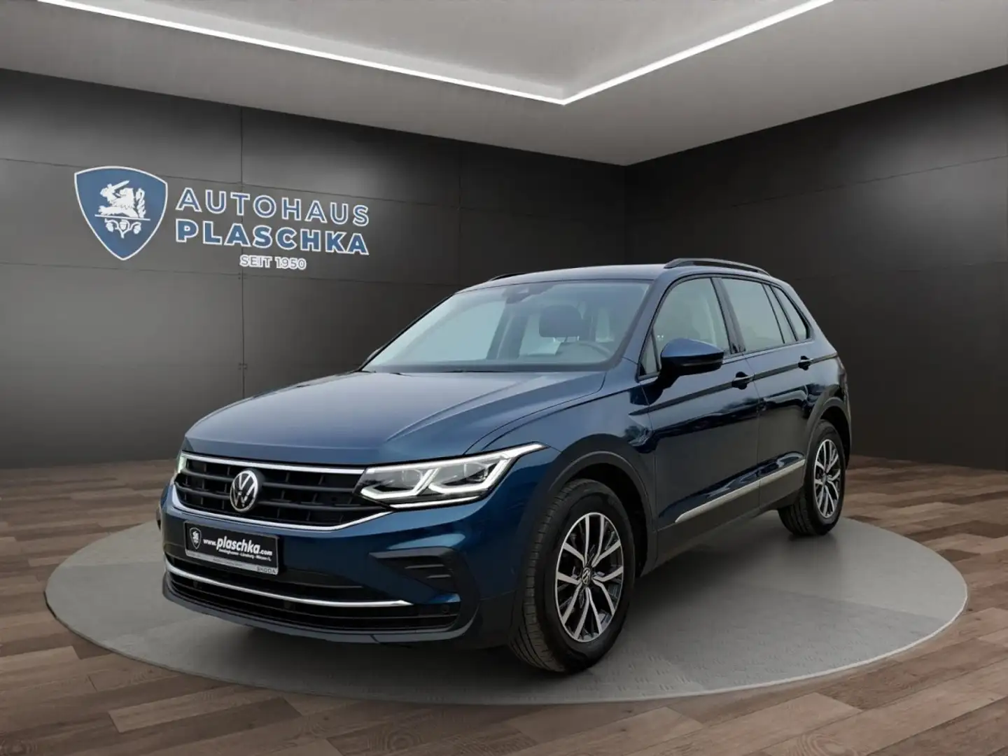 Volkswagen Tiguan 1.5 TSI DSG Life AHK+NAVI+HUD Klima Navi Blau - 1