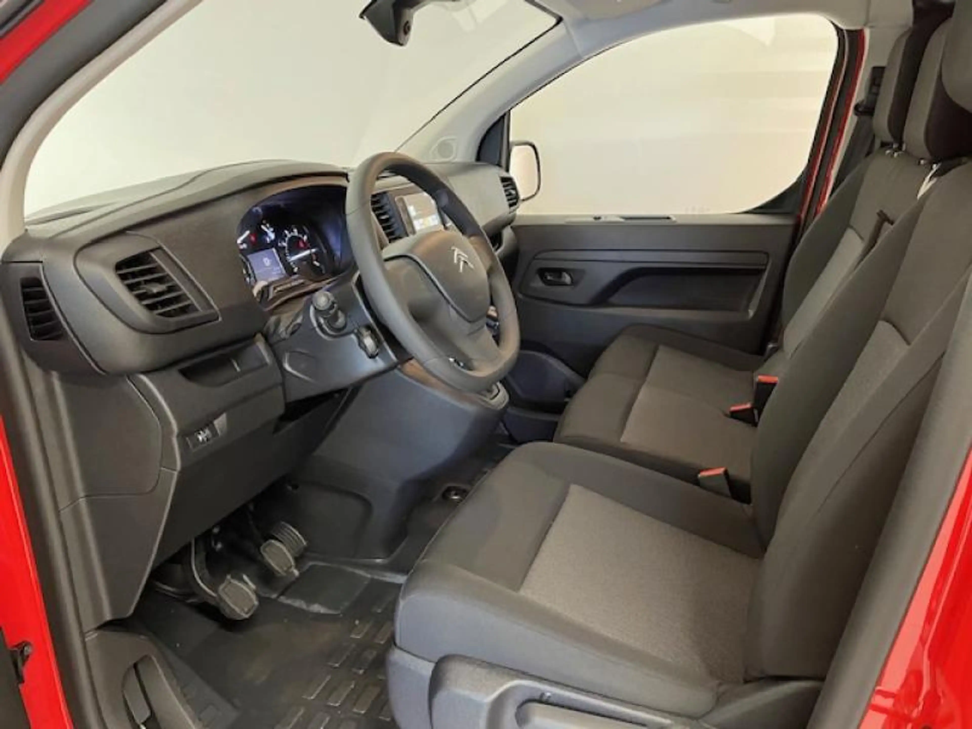 Citroen Jumpy TAILLE M — photo 10