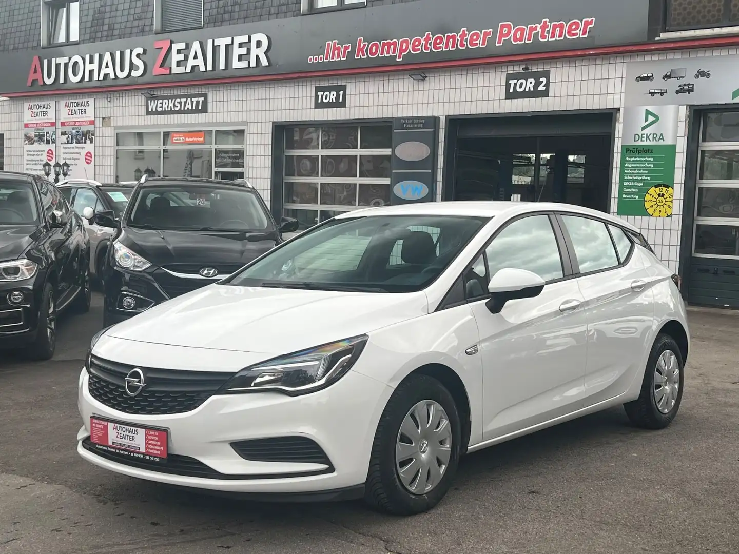 Opel Astra K Lim. 5-trg. Selection *TÜV*INS* Weiß - 1