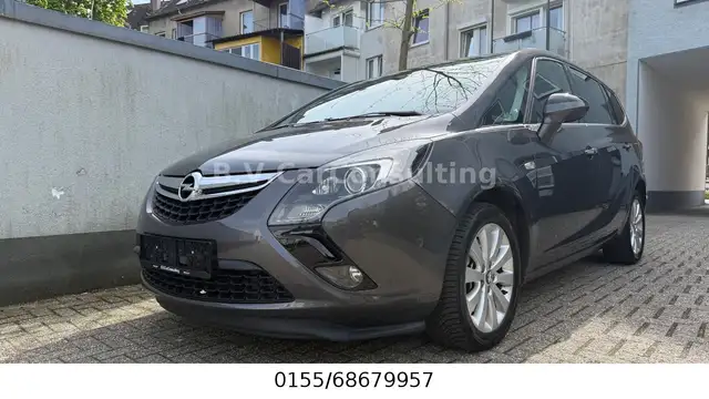 Opel Zafira Tourer Innovat*7Sit*Nav*Cam*SHZ*LHZ*AHK*P