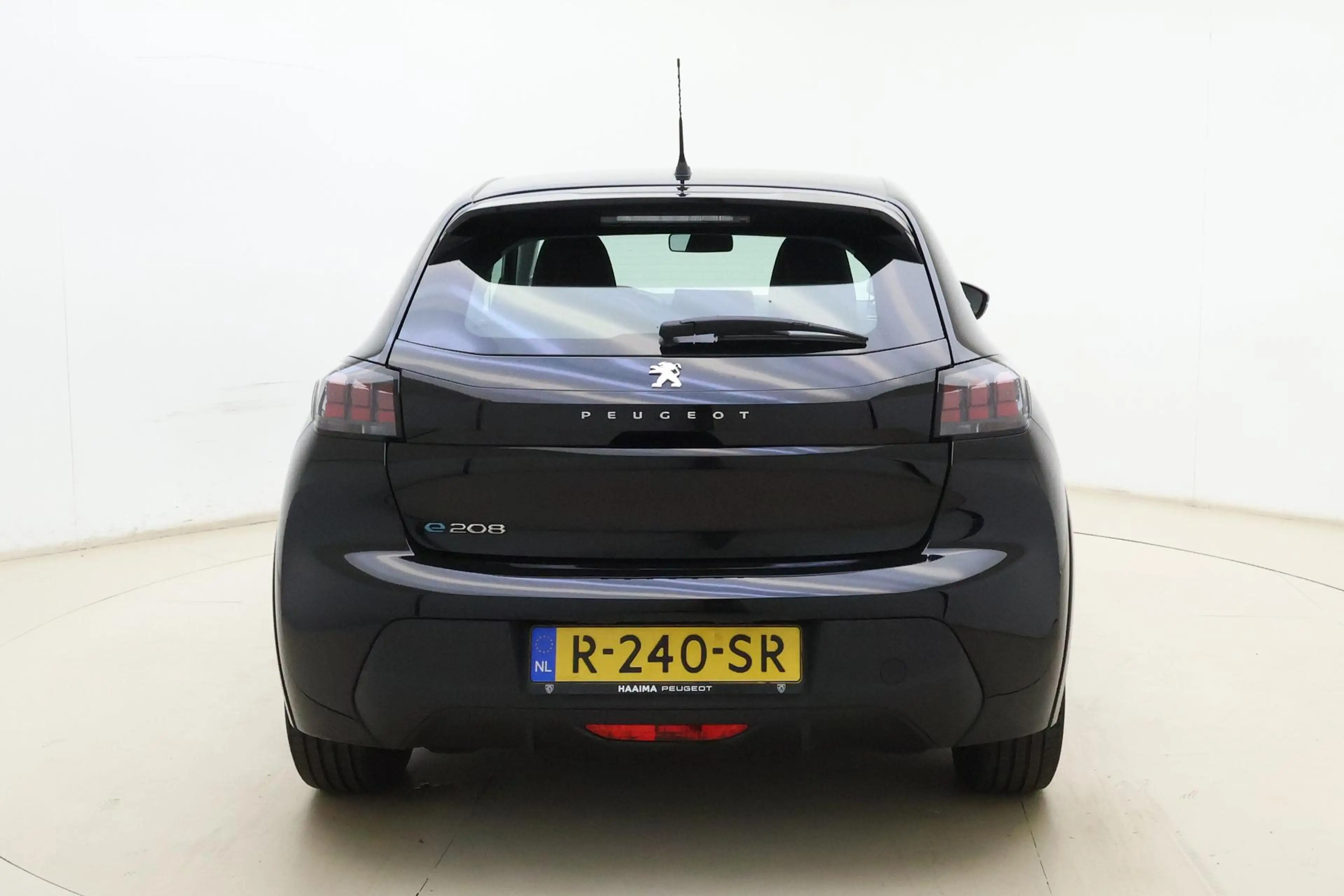 Peugeot e-208 EV Active 50 kWh 3-Fase | Navigatie via Apple Carp — photo 12