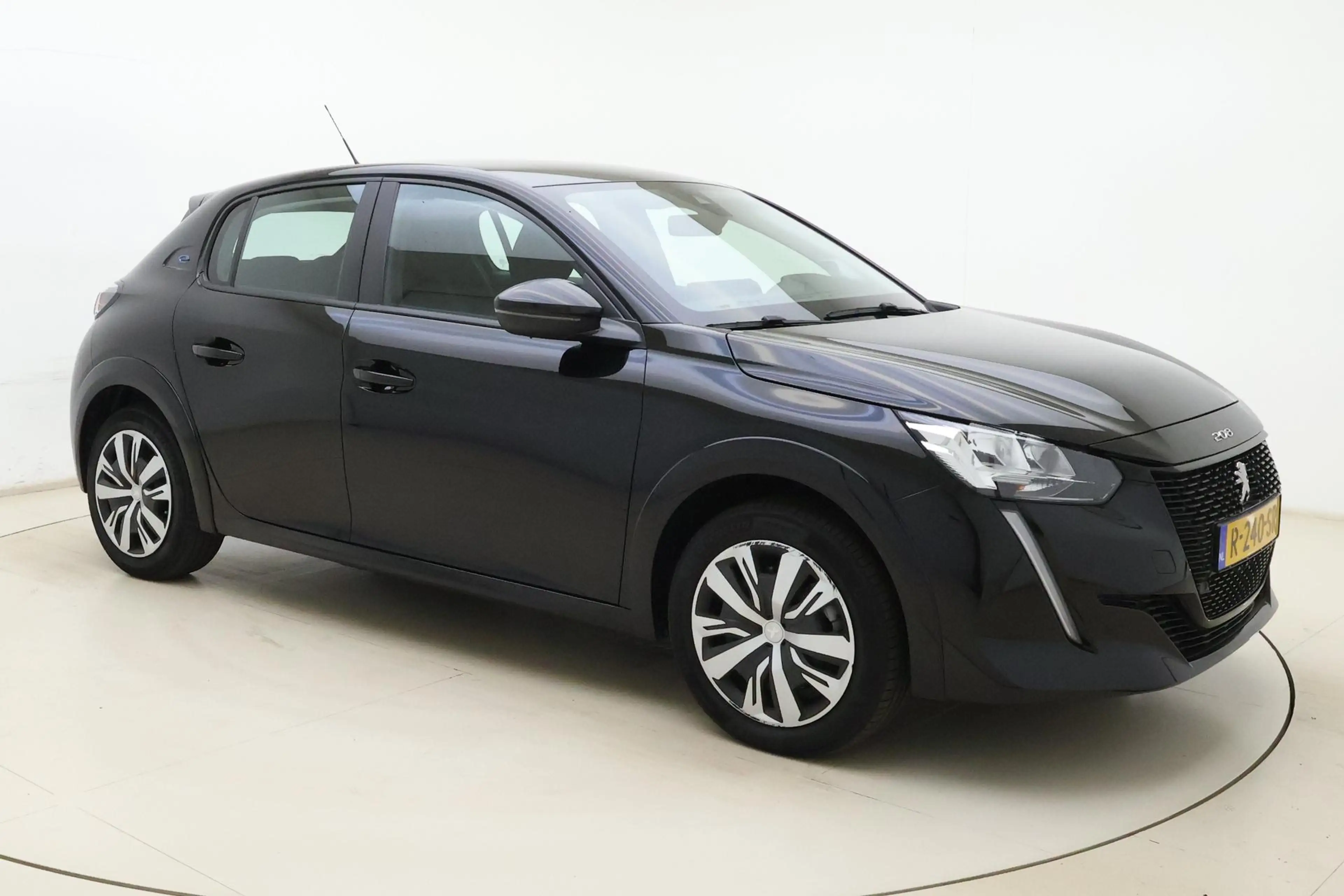 Peugeot e-208 EV Active 50 kWh 3-Fase | Navigatie via Apple Carp — photo 9
