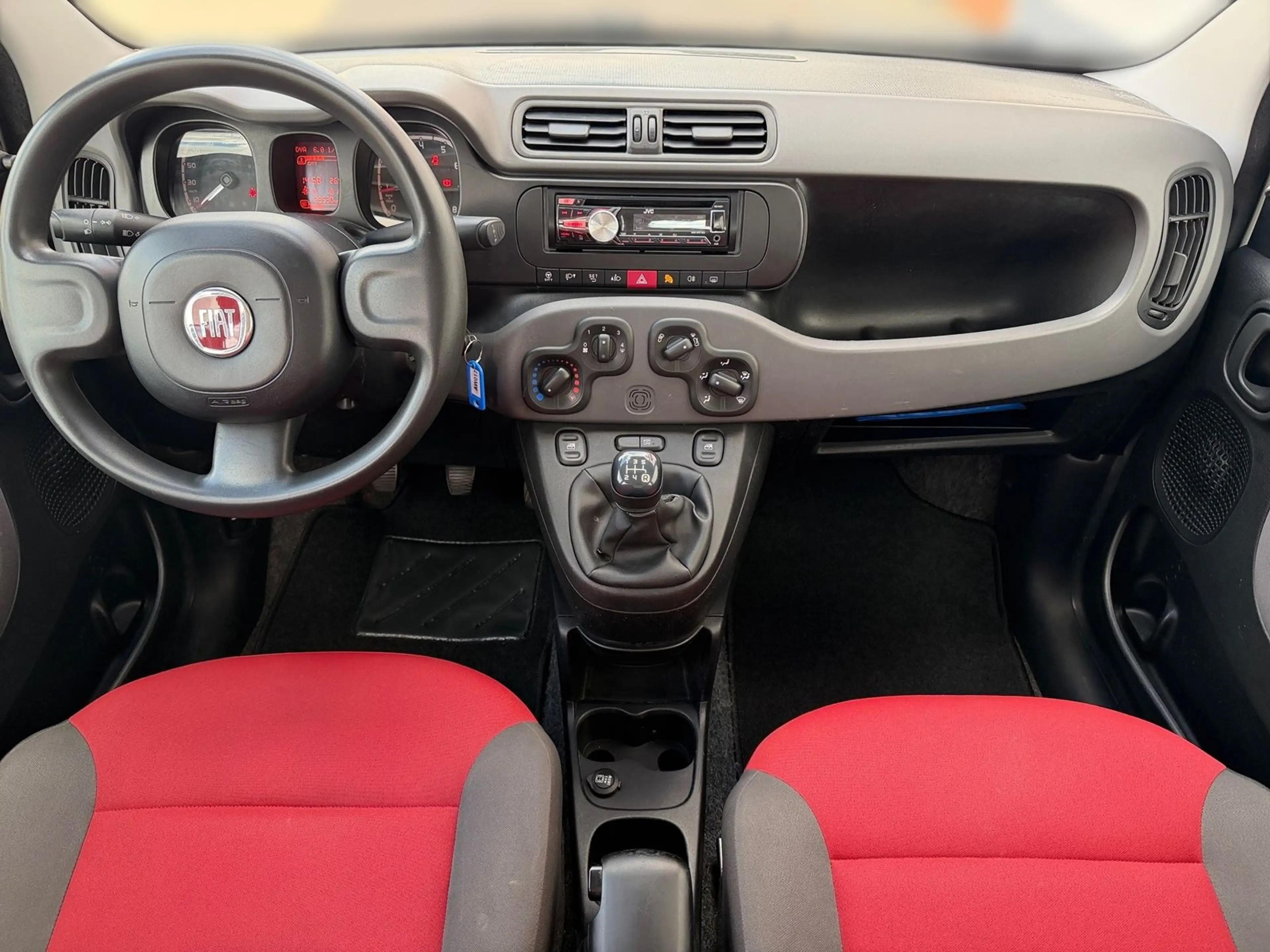 Fiat Panda 1.2 MYSTYLE USB AUX — photo 12