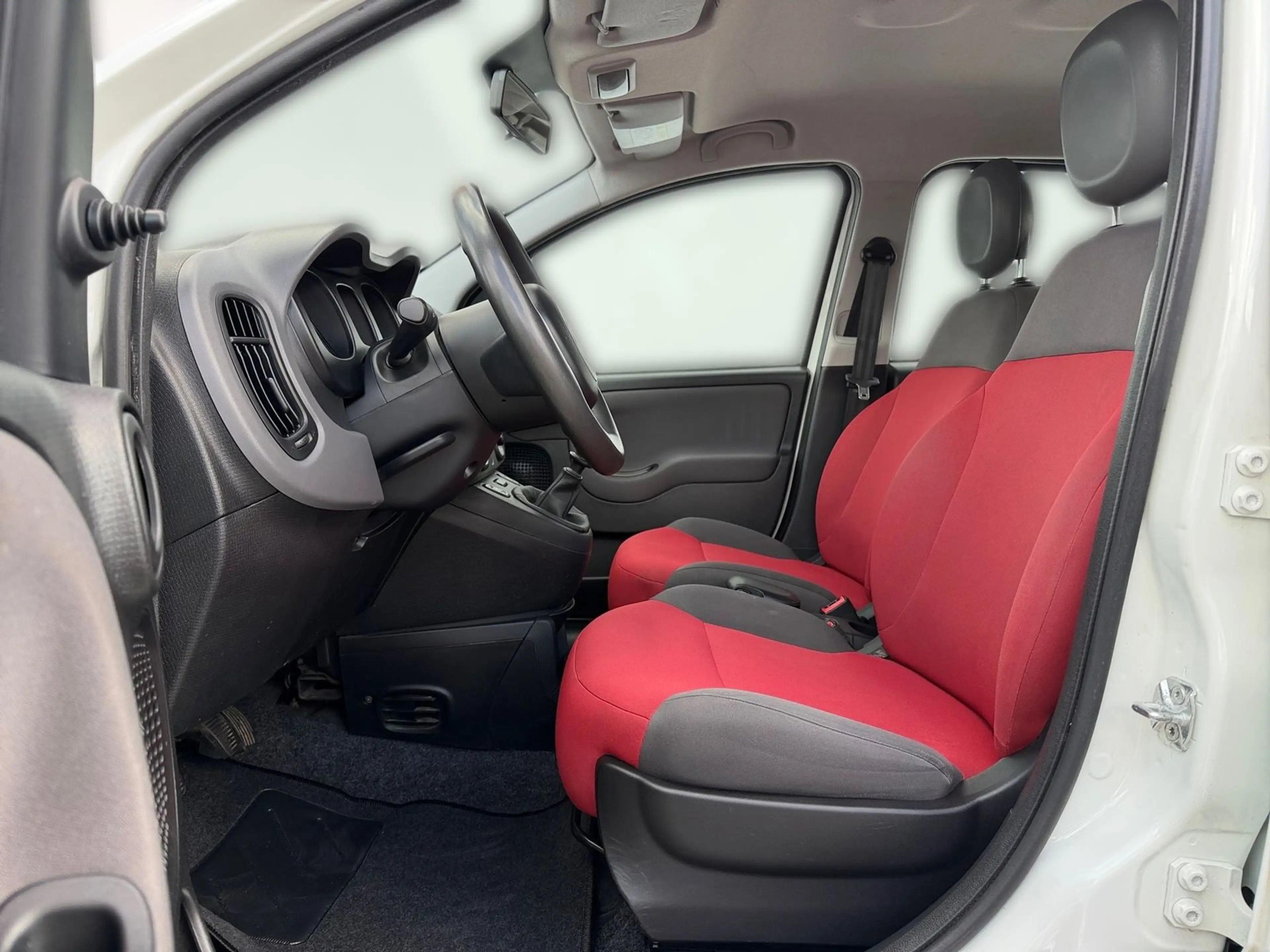 Fiat Panda 1.2 MYSTYLE USB AUX — photo 10