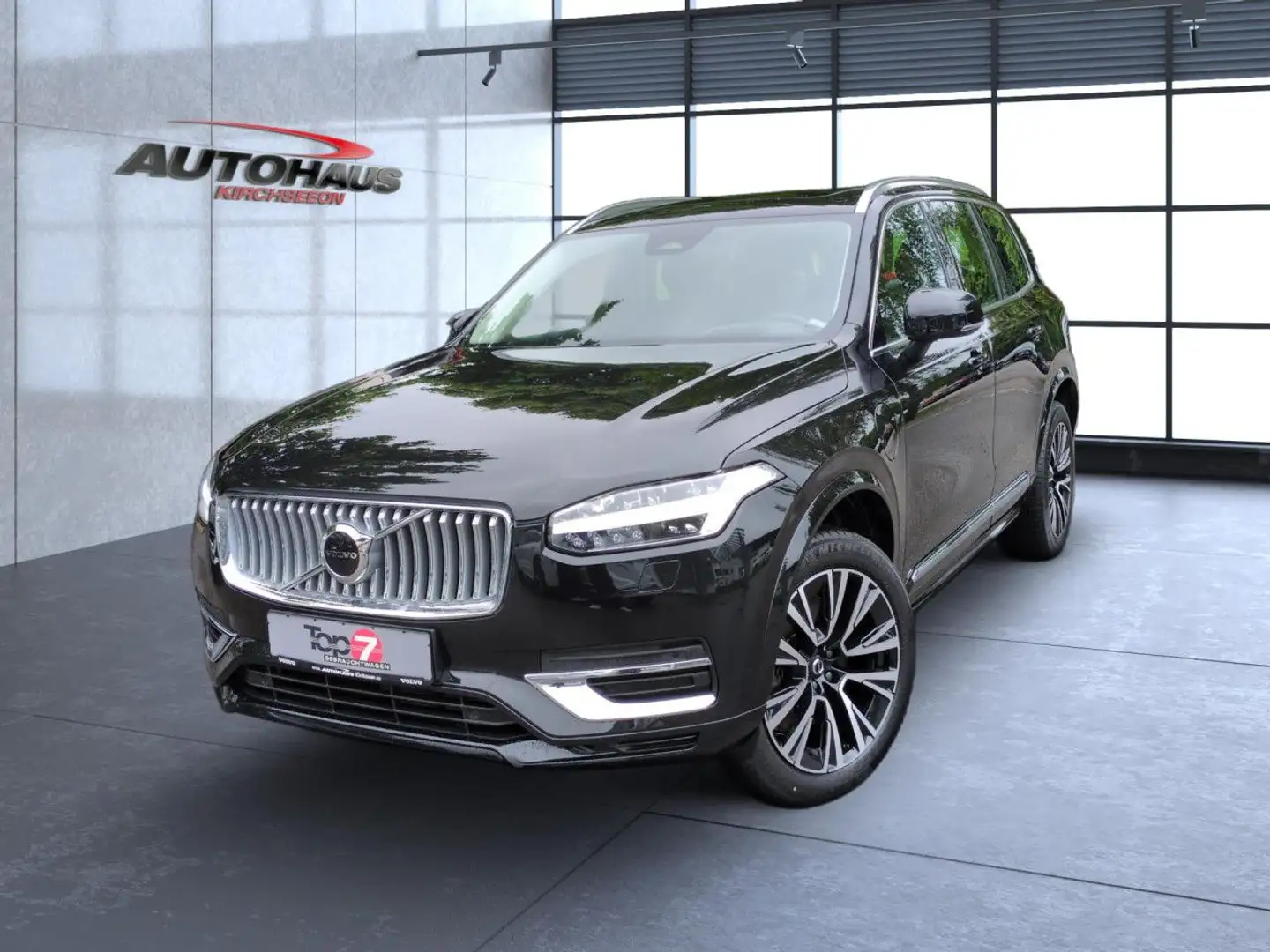 Volvo XC90 T8 Recharge Ultra Bright Plug-In Hybrid AWD Schwarz - 2