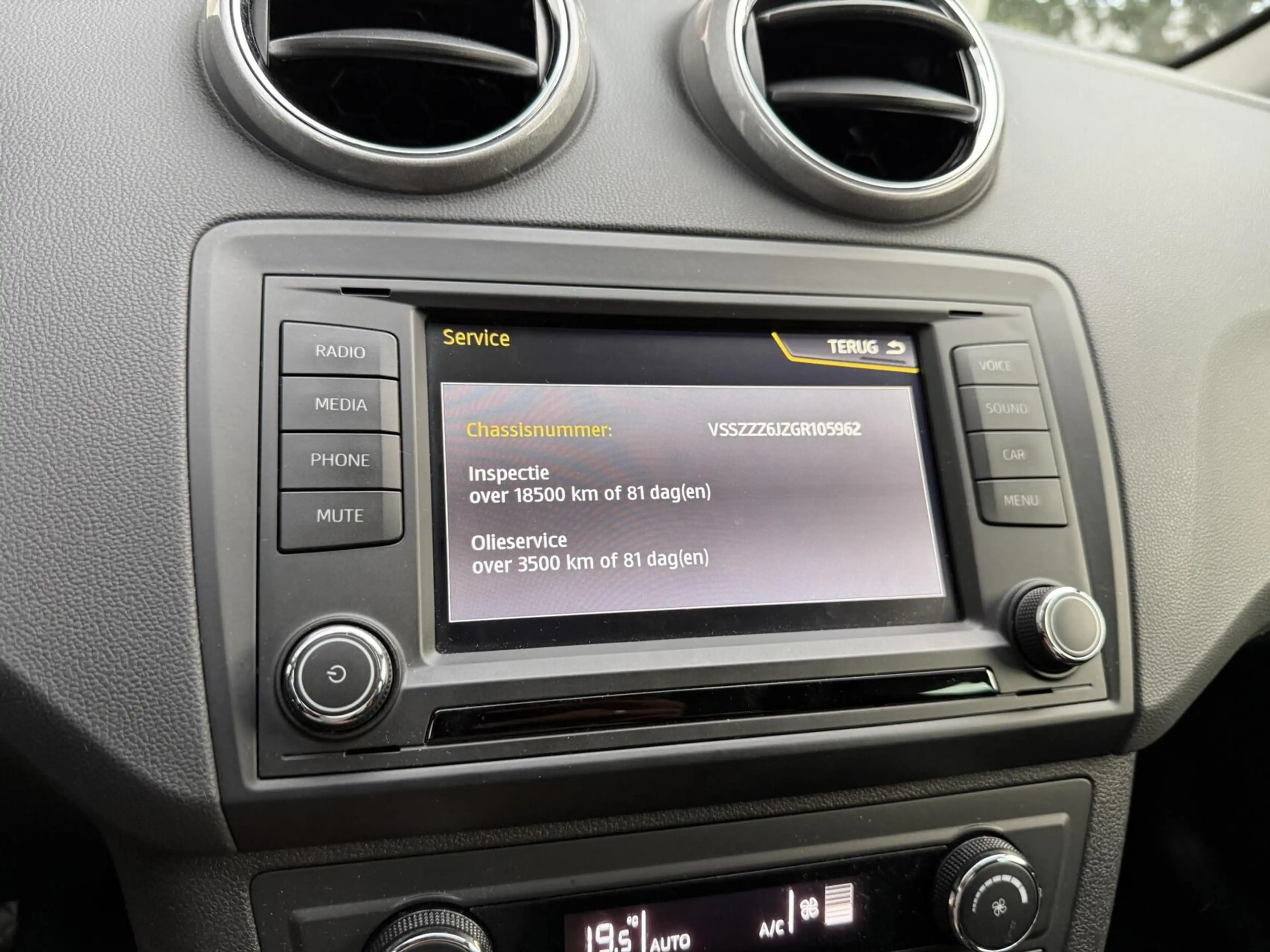 SEAT Ibiza 1.0 EcoTSI FR | CarPlay | LED | Navigatie | Climat — photo 16