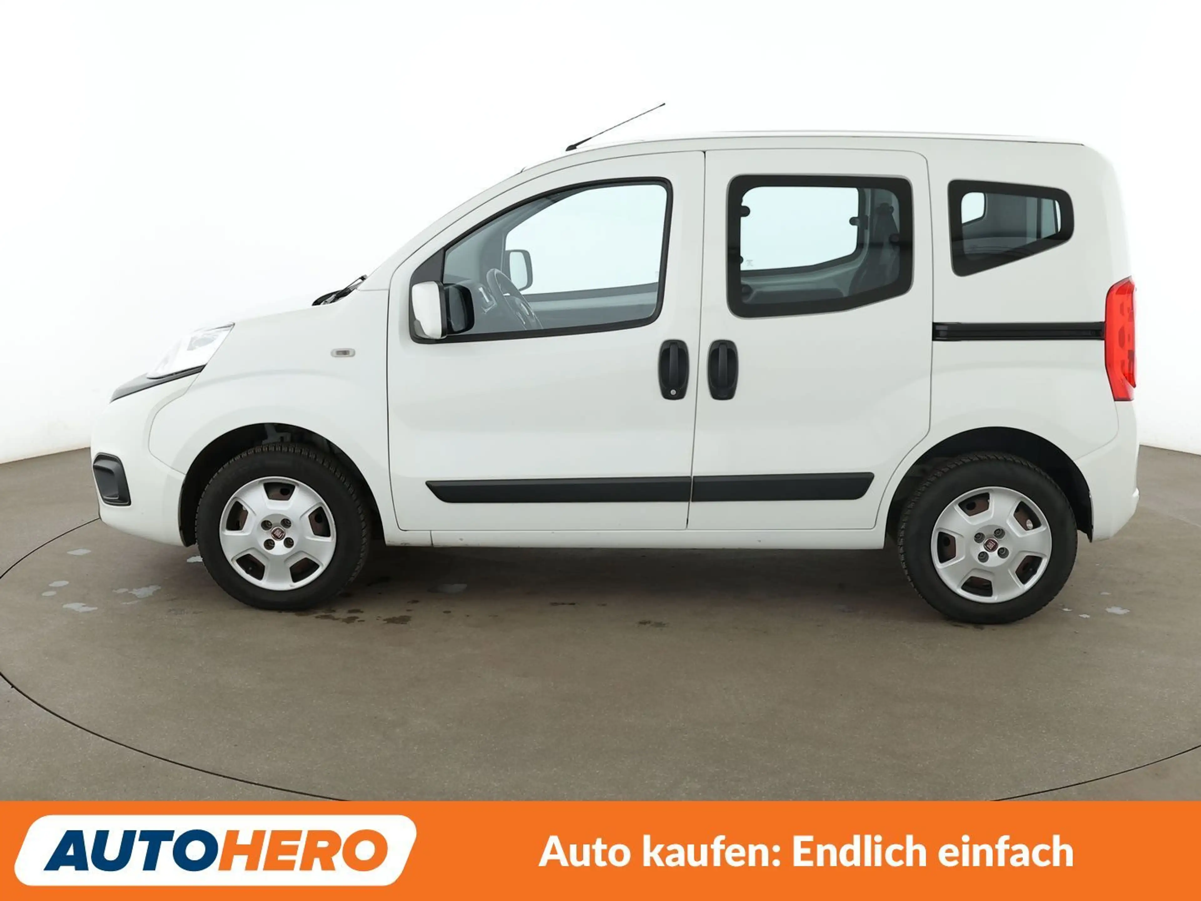 Fiat Qubo 1.4 Lounge*NAVI*PDC*KLIMA*GARANTIE* — photo 3