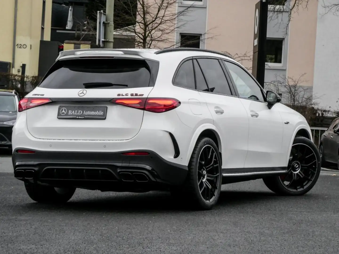 Mercedes-Benz GLC 63 AMG AMG GLC 63 S E PERFORMANCE Aero/Digital/Pano/21" Blanc - 2