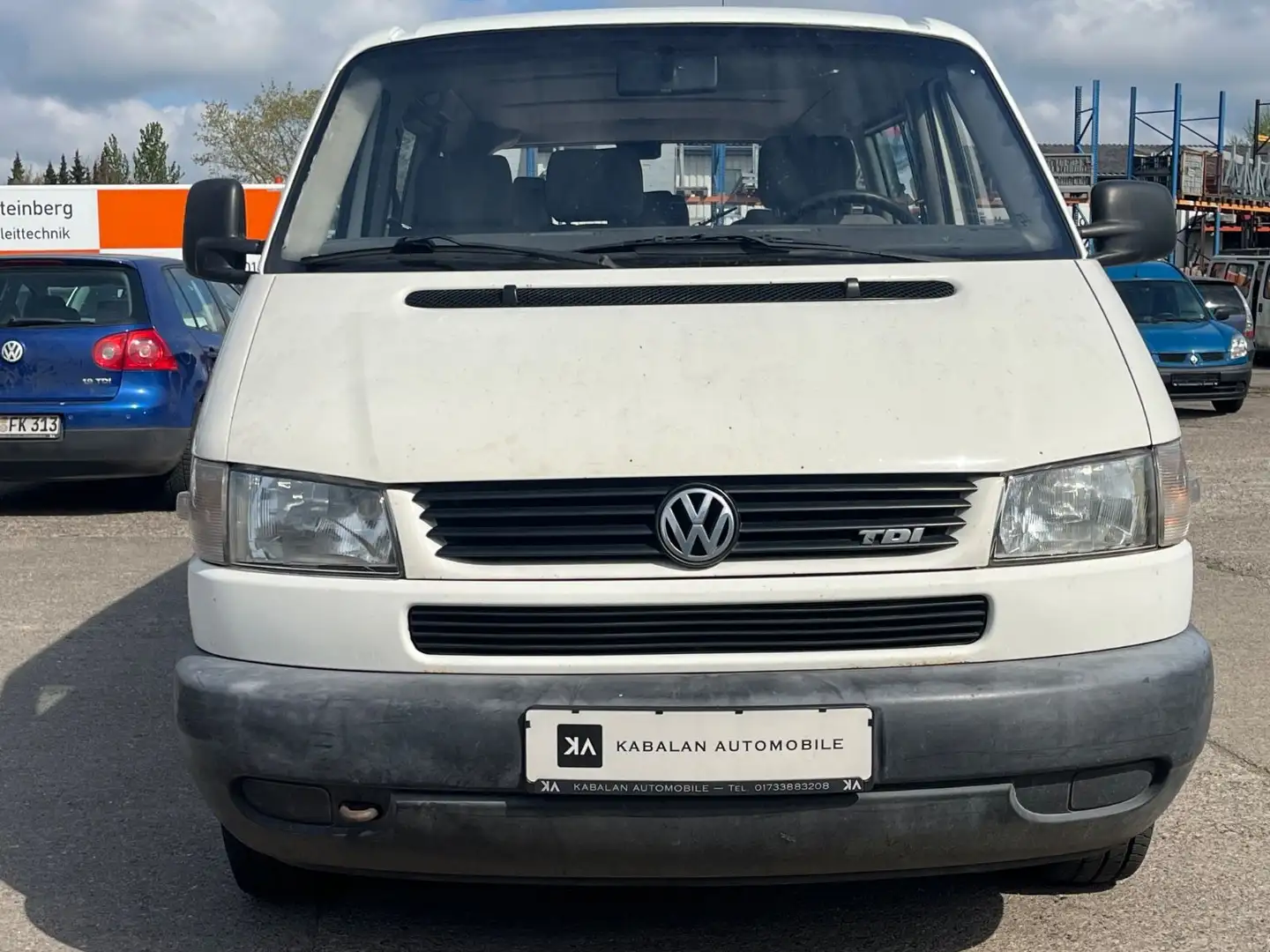 Volkswagen T4 Caravelle 2,5 TDI|9-Sitzer|Klimaautomatik Bílá - 2