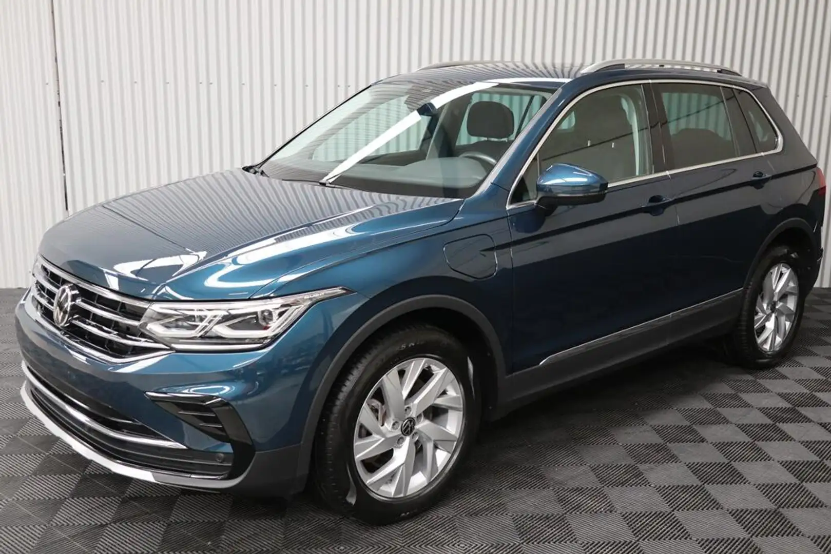 Volkswagen Tiguan 1.4 TSI eHybrid Plug-in Elegance DSG Pano Trekhaak Bleu - 1