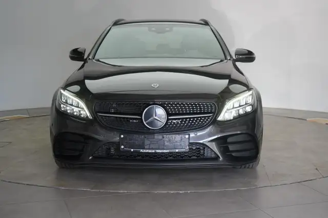 Mercedes-Benz C-Class view 2