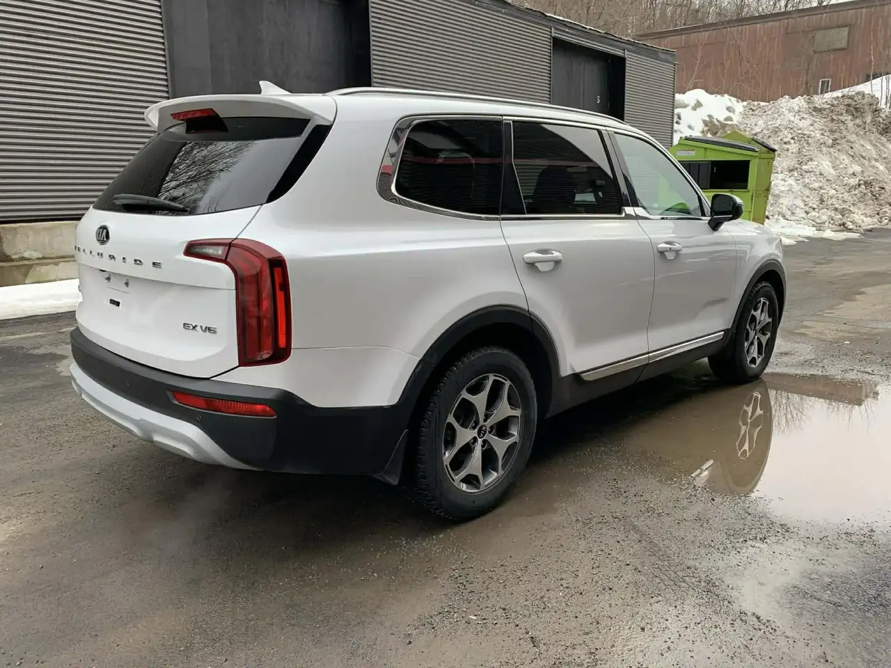 Kia Telluride снимка Kia Telluride