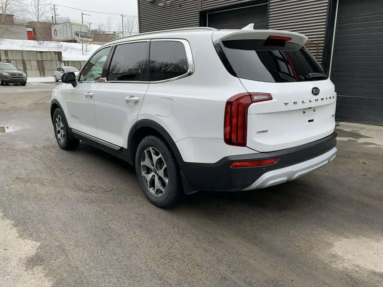 Kia Telluride снимка Kia Telluride