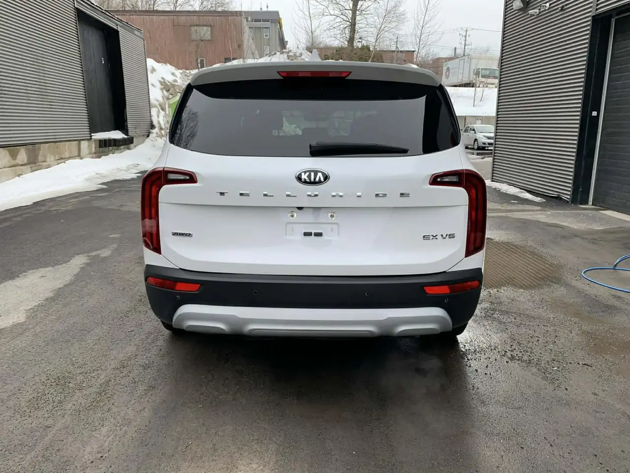 Kia Telluride снимка Kia Telluride